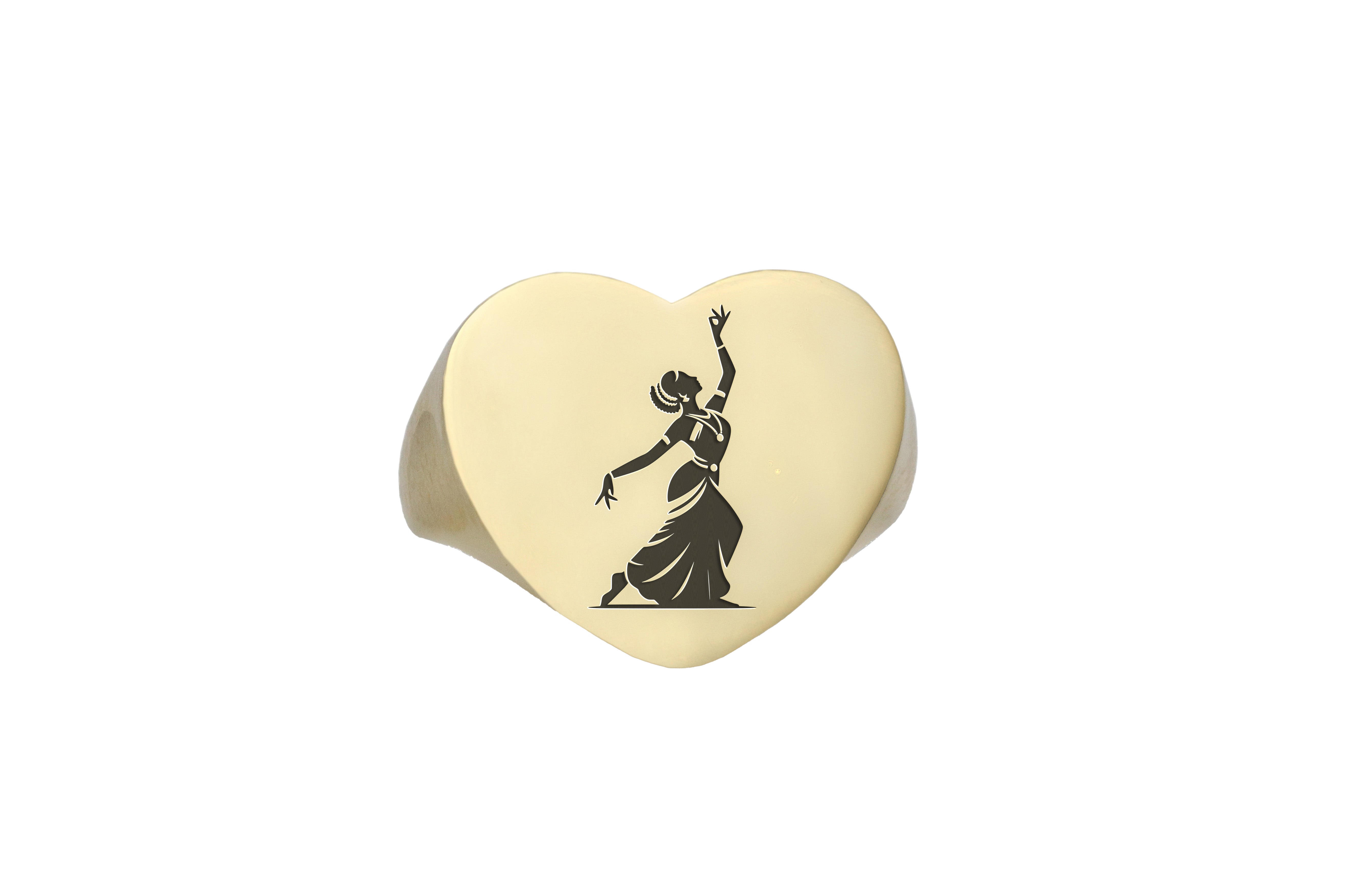 Feminin African Ring