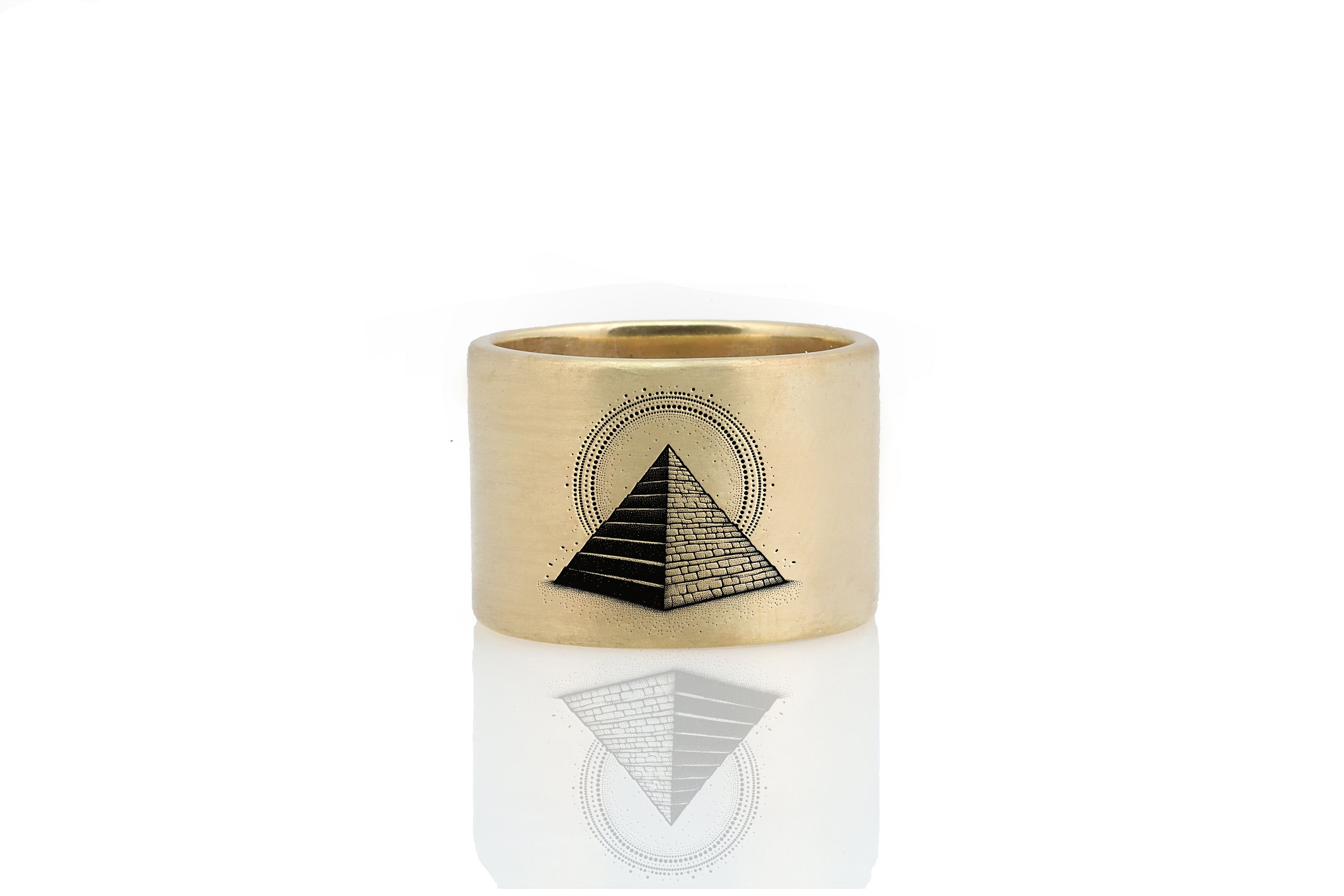 Engraved Pyramid Wide Band Ring