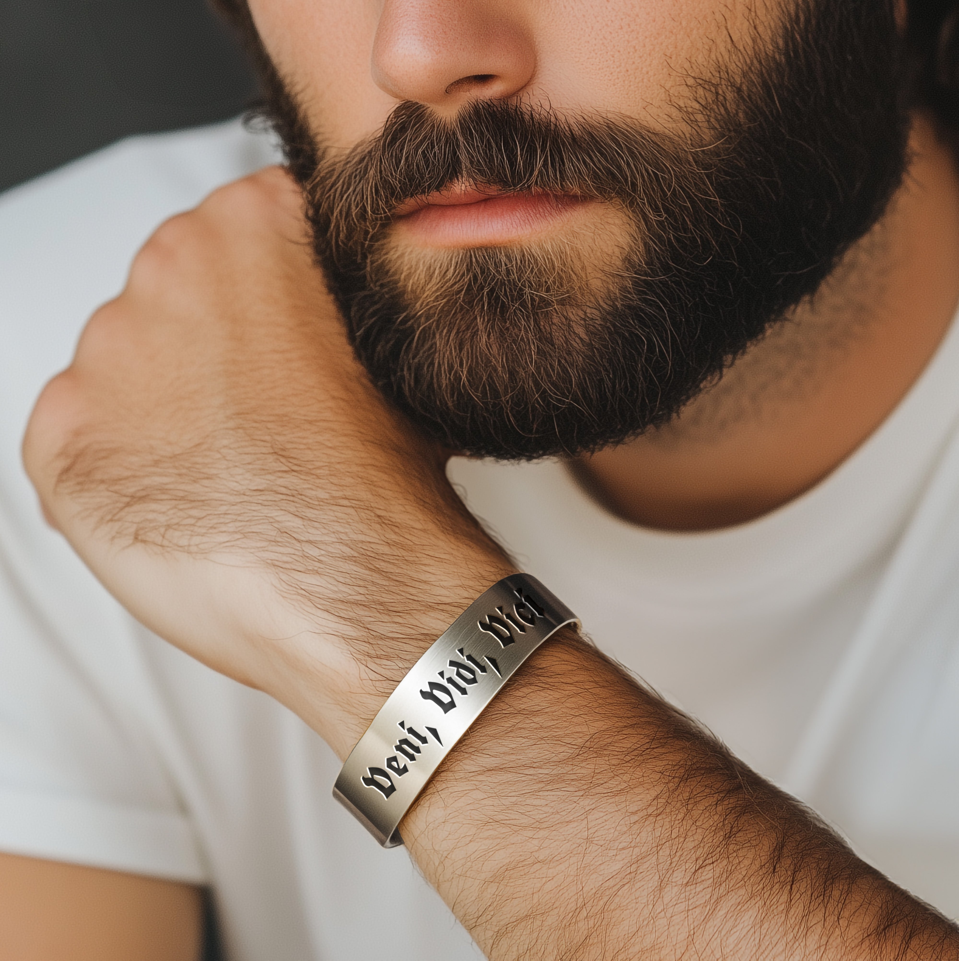 Veni Vidi Vici Bracelet