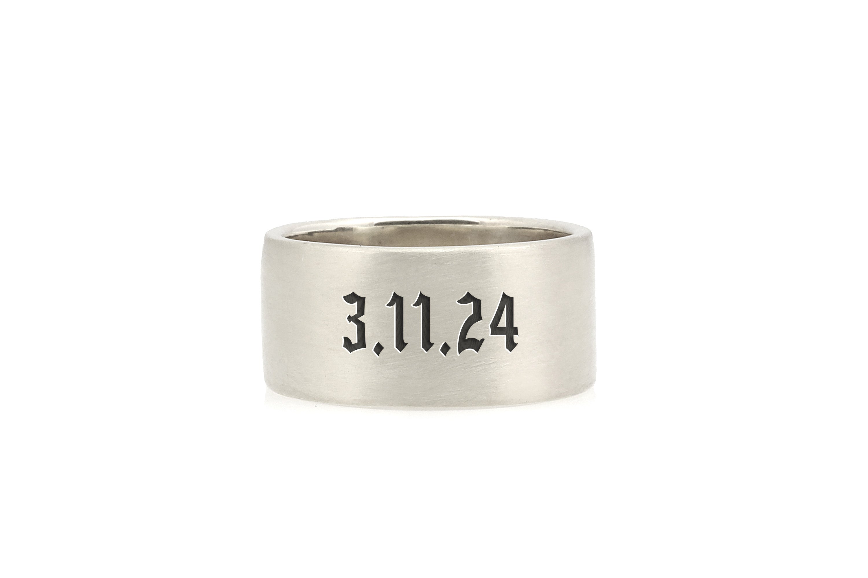Gothic Engraved Date Ring