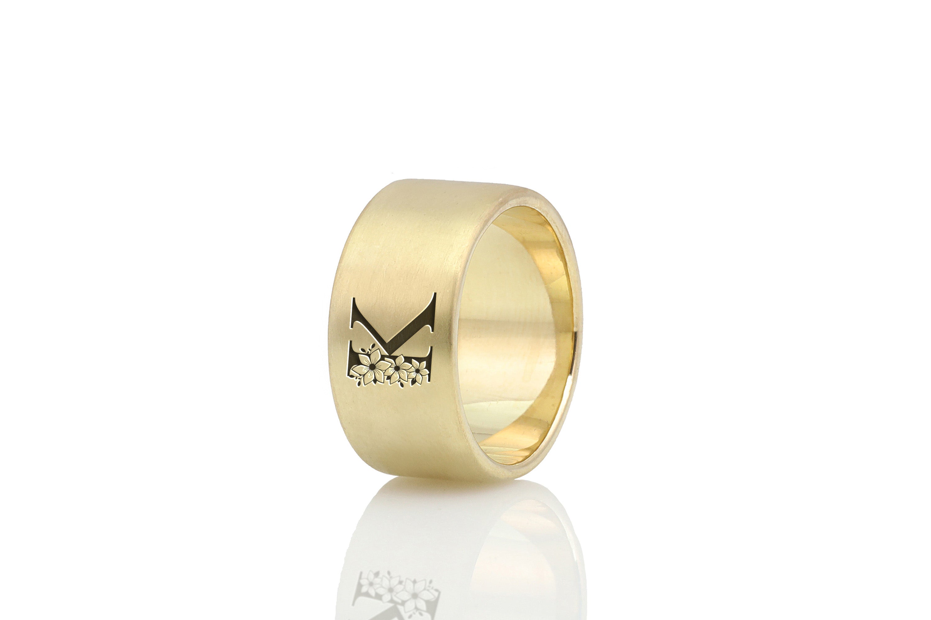 Engraved Flowered Wedding Ring
