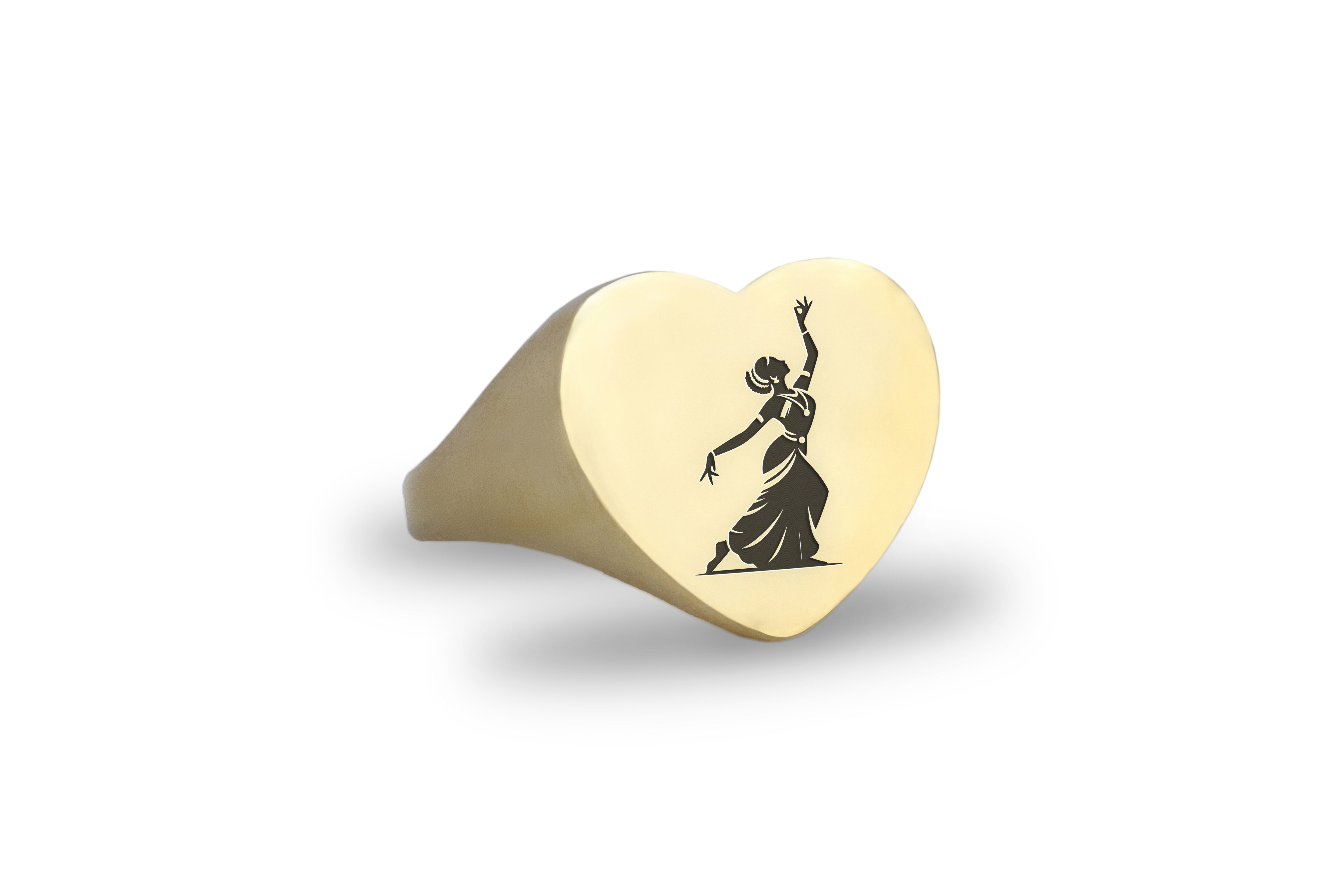 Feminin African Ring