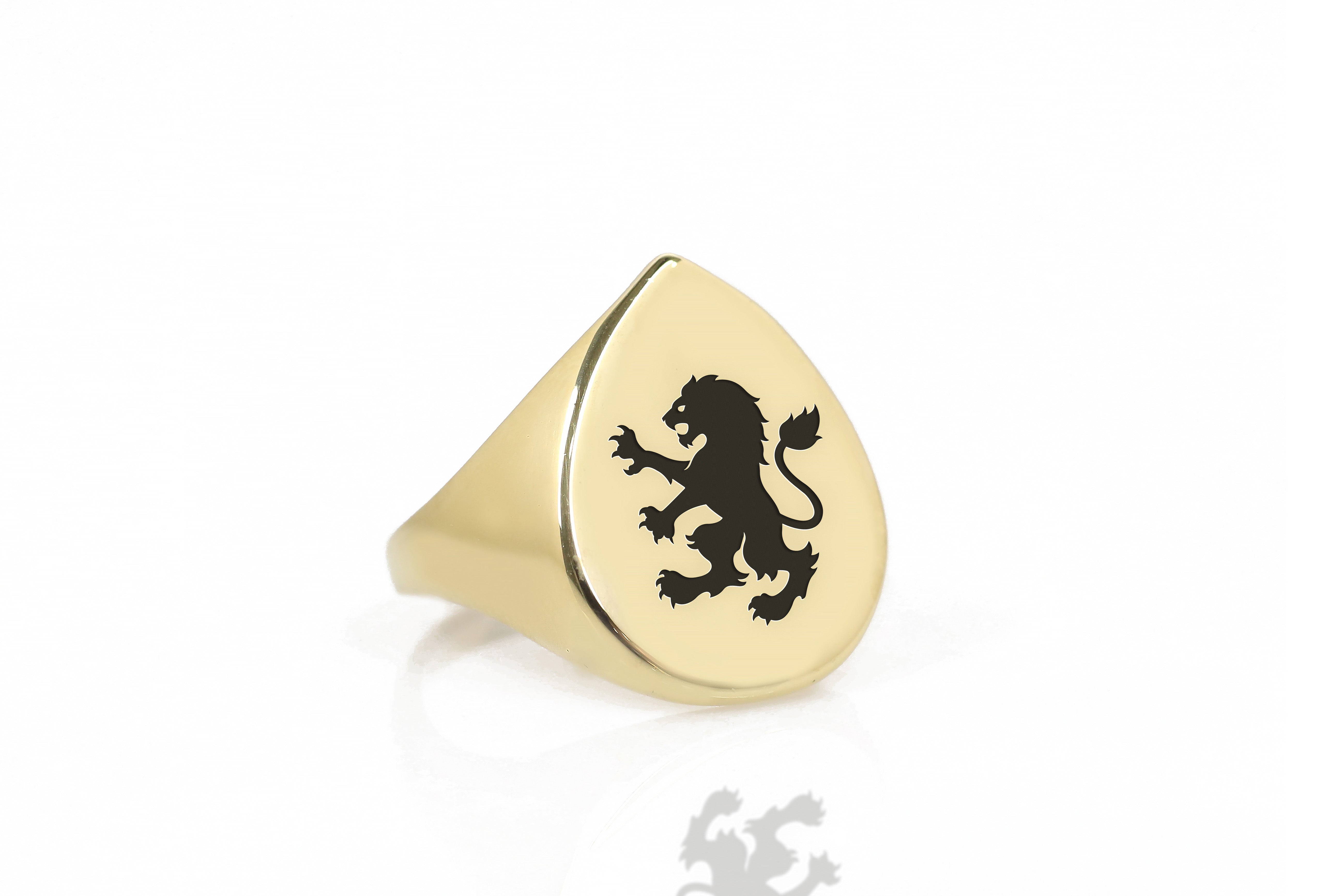 Heraldic Lion Engraved Ring