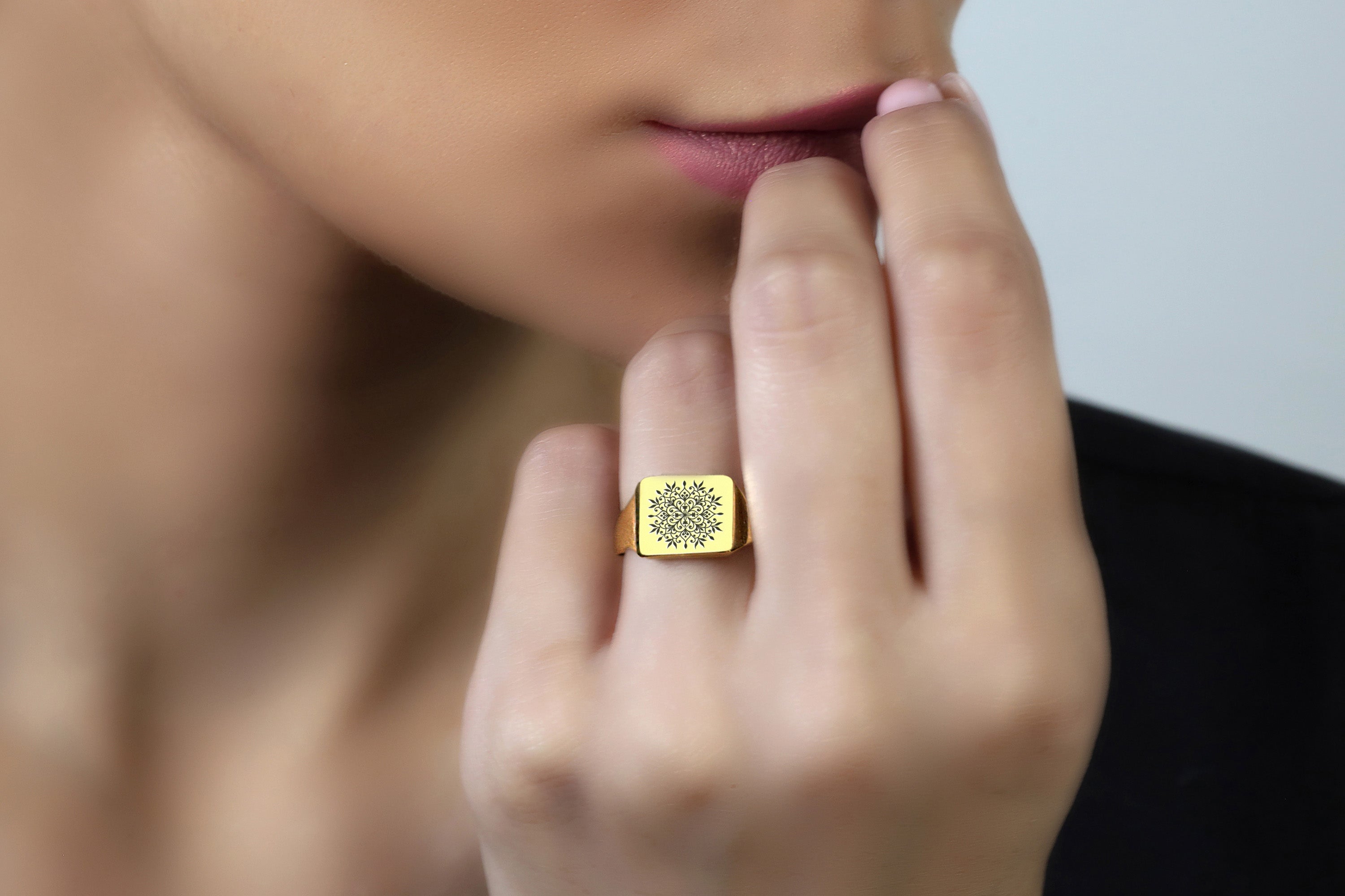 Engraved Floral Gold Ring