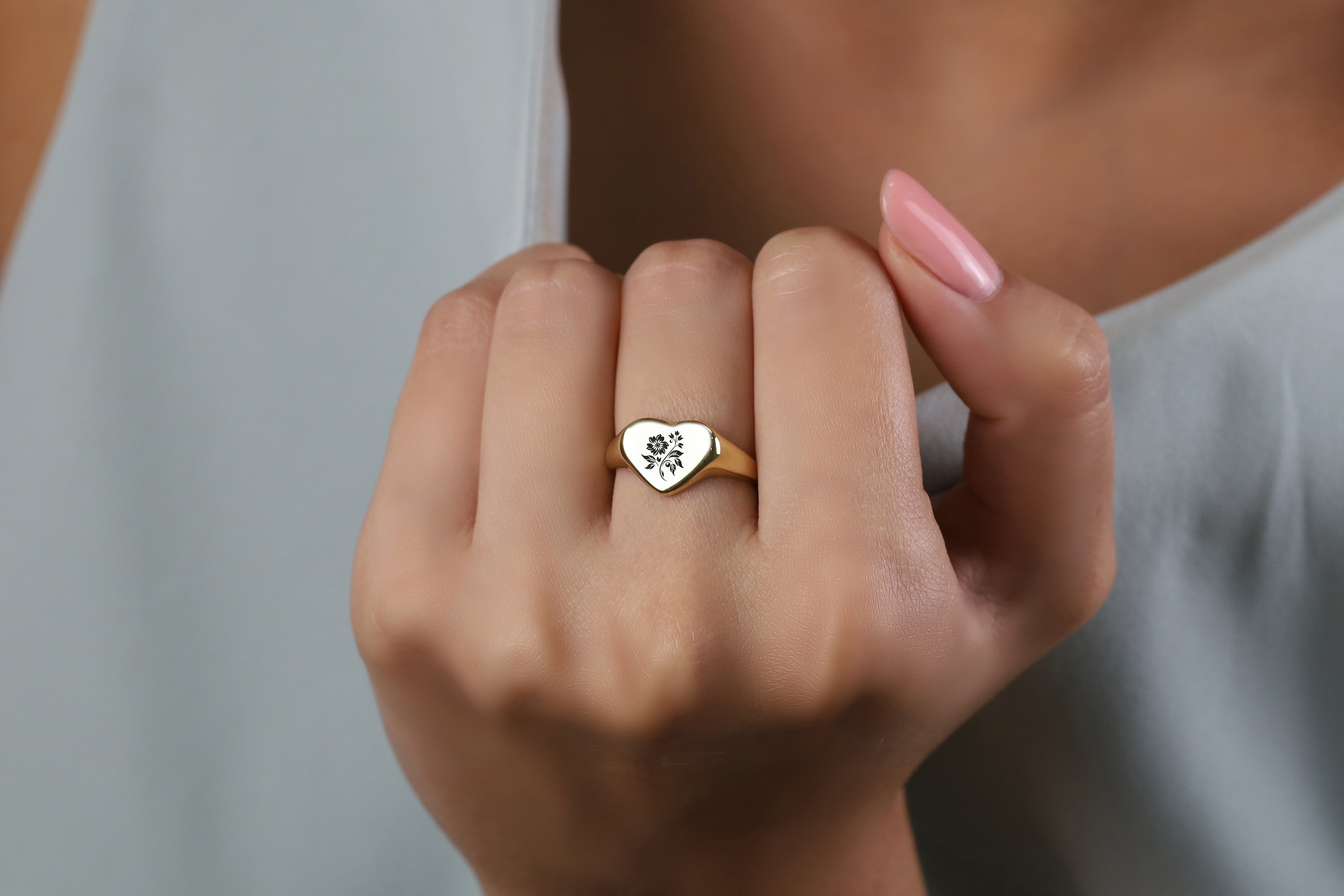 Flower Gold Signet Ring