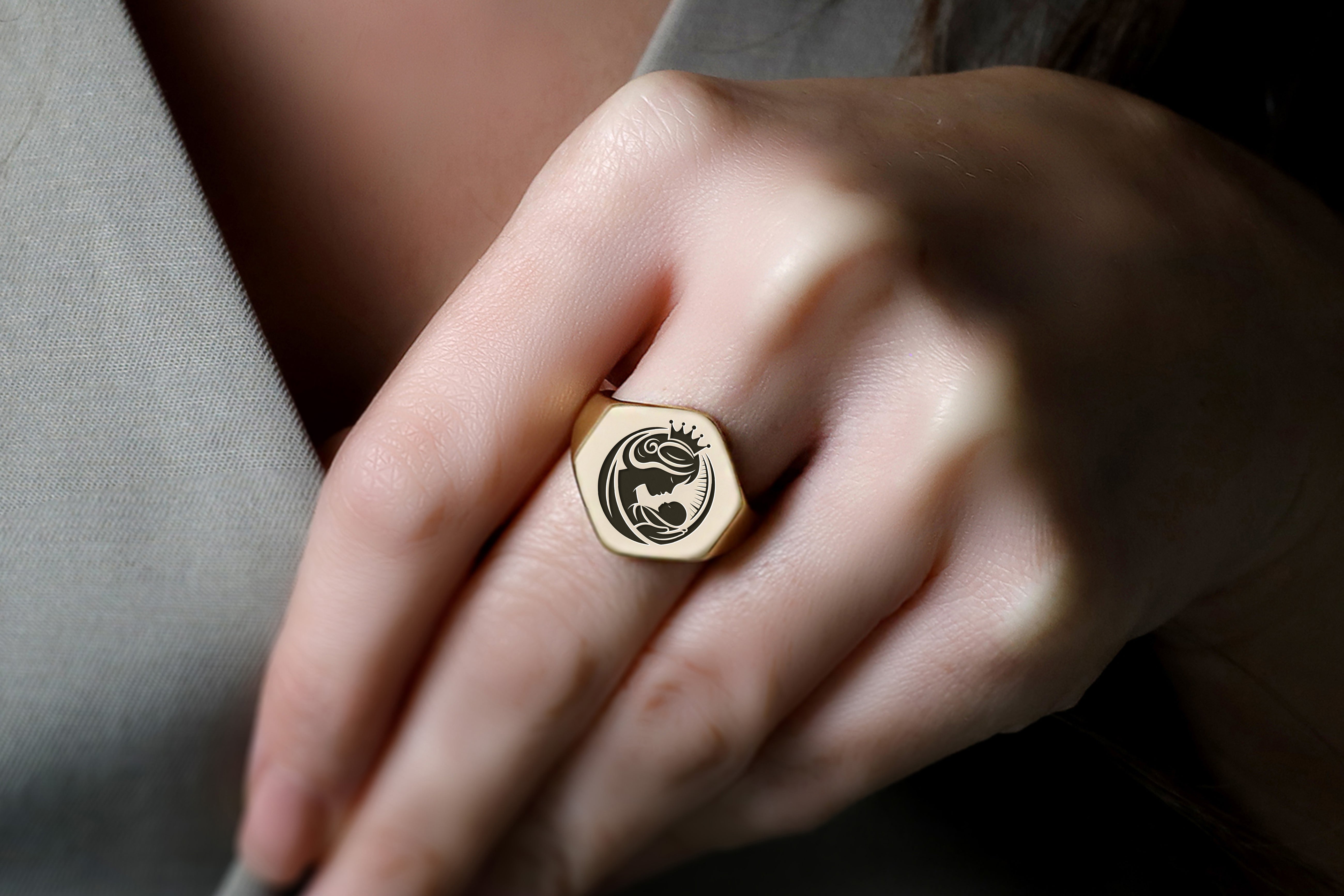 Engraved Mother And Child Ring