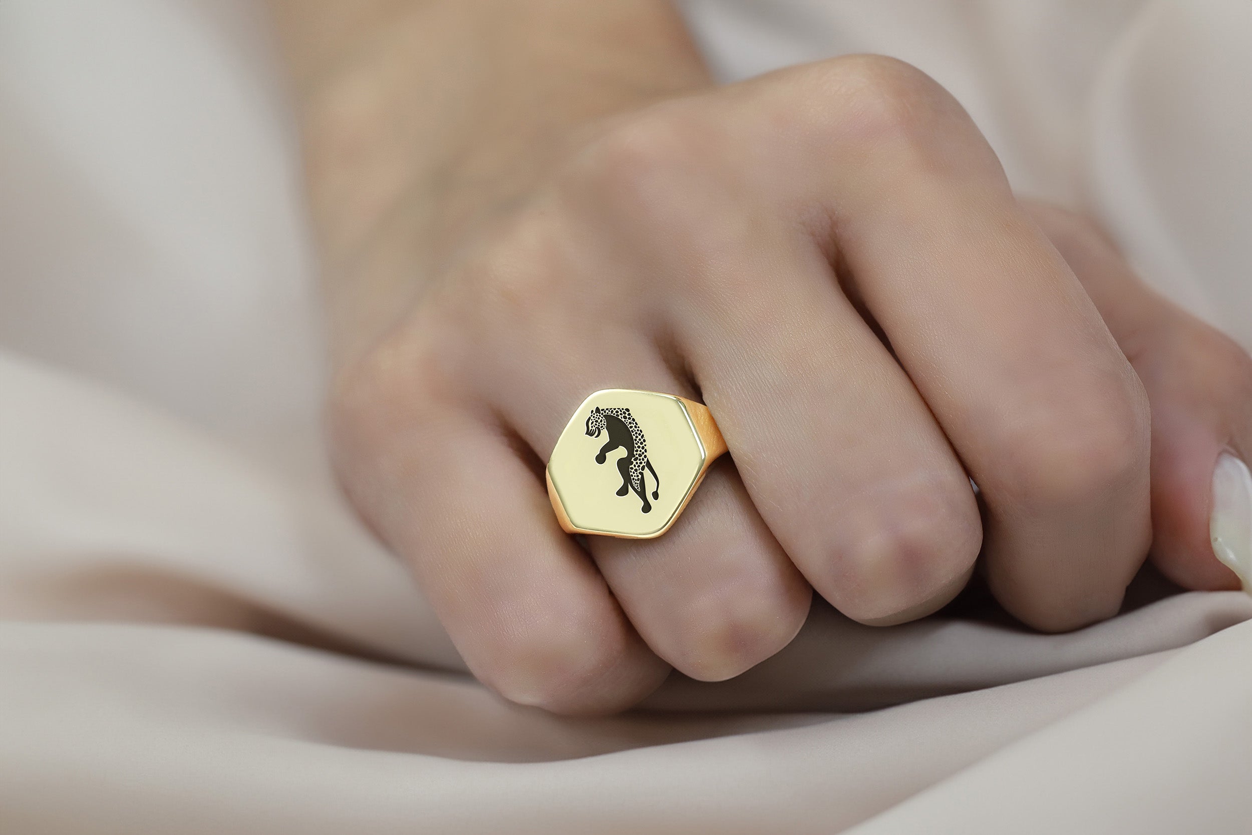 14k Gold Jaguar Signet Ring