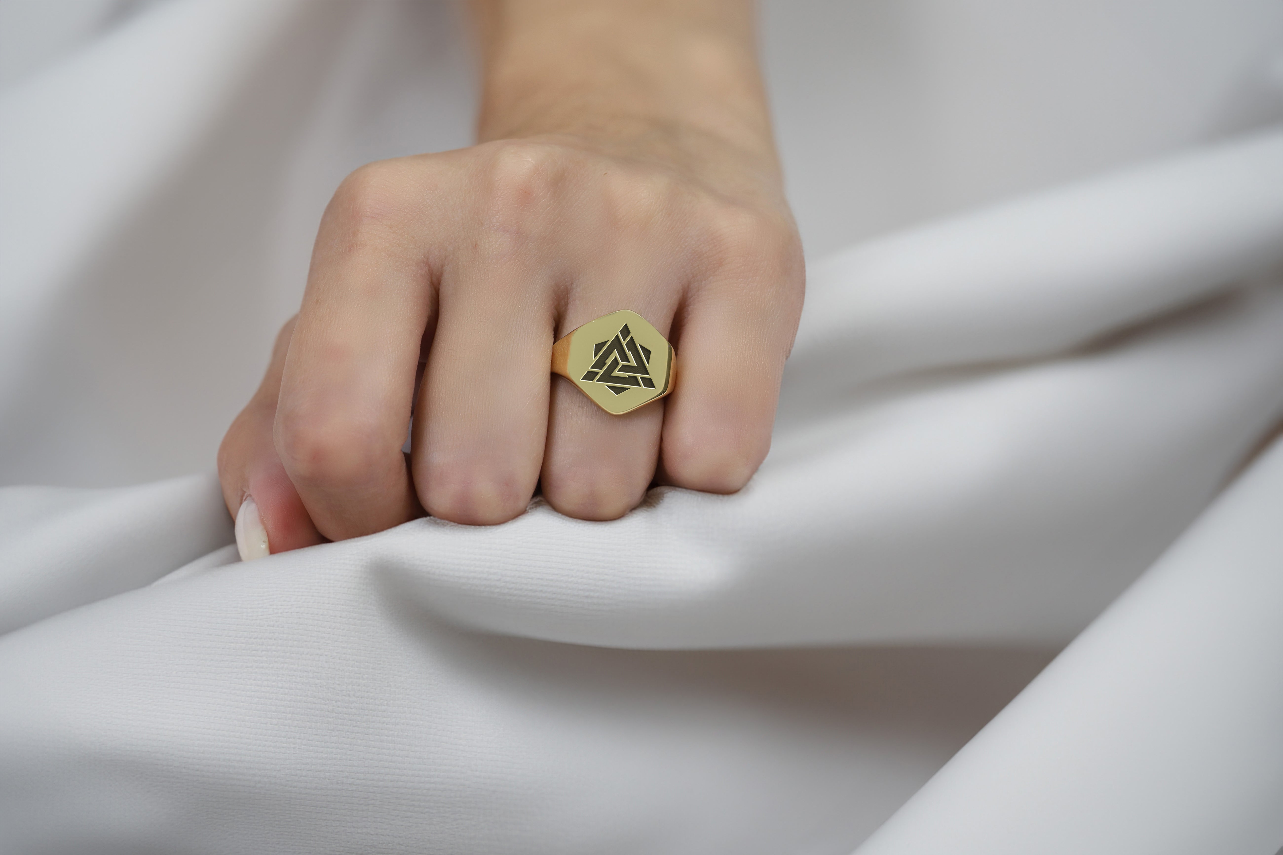 Valknut Symbol Gold Ring