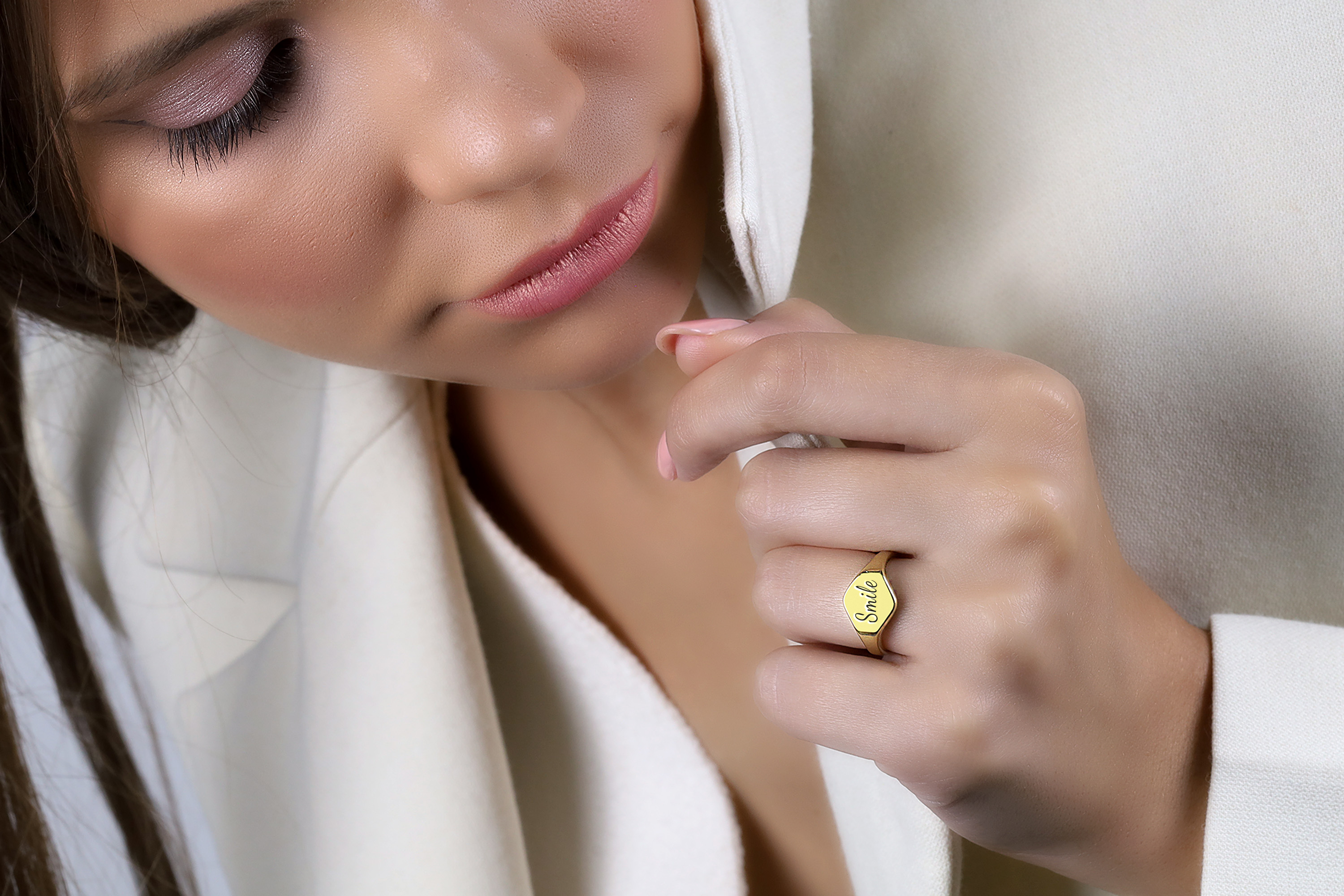 14k Gold Smile Rin
