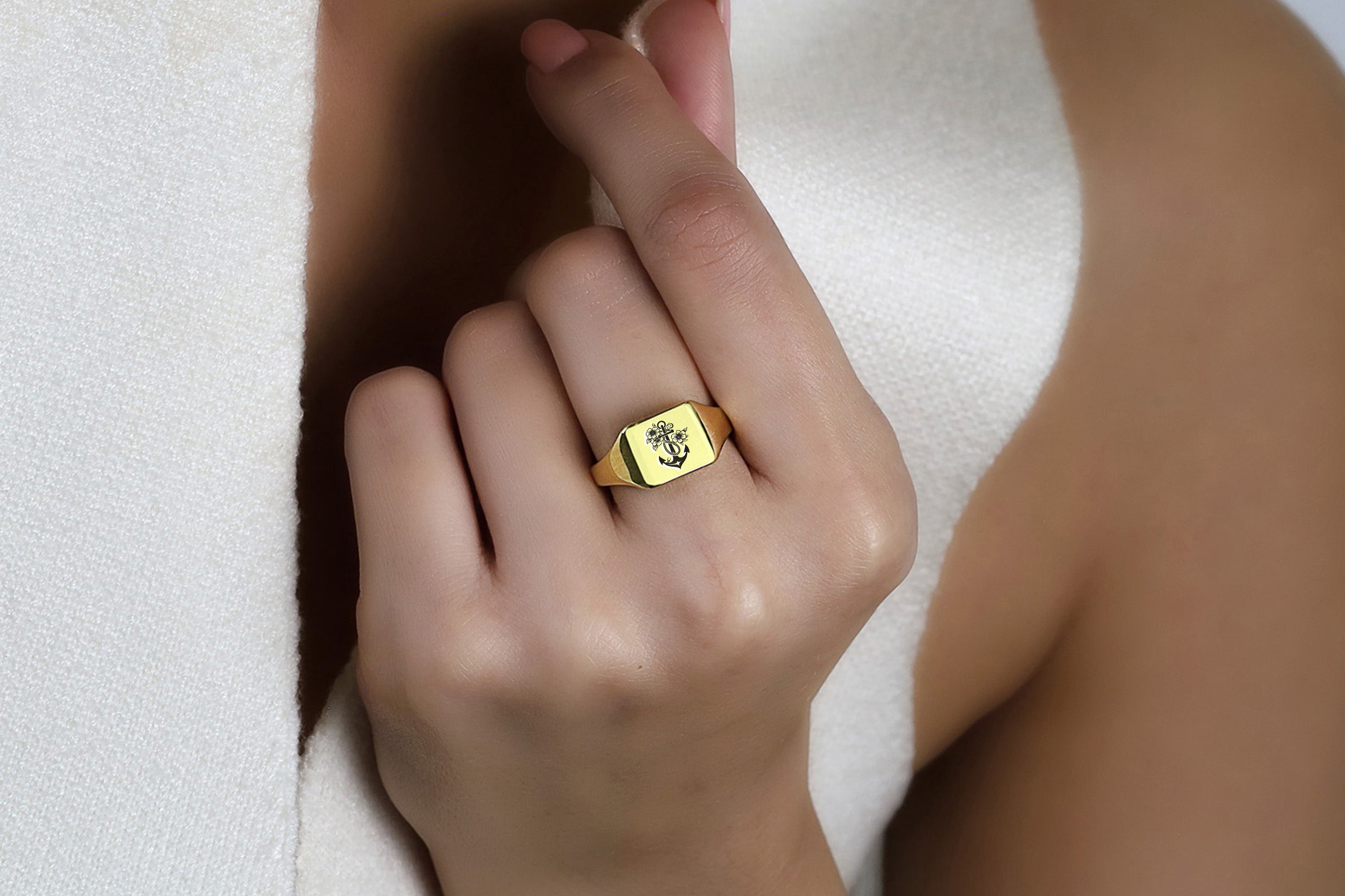 Floral Anchor Ring