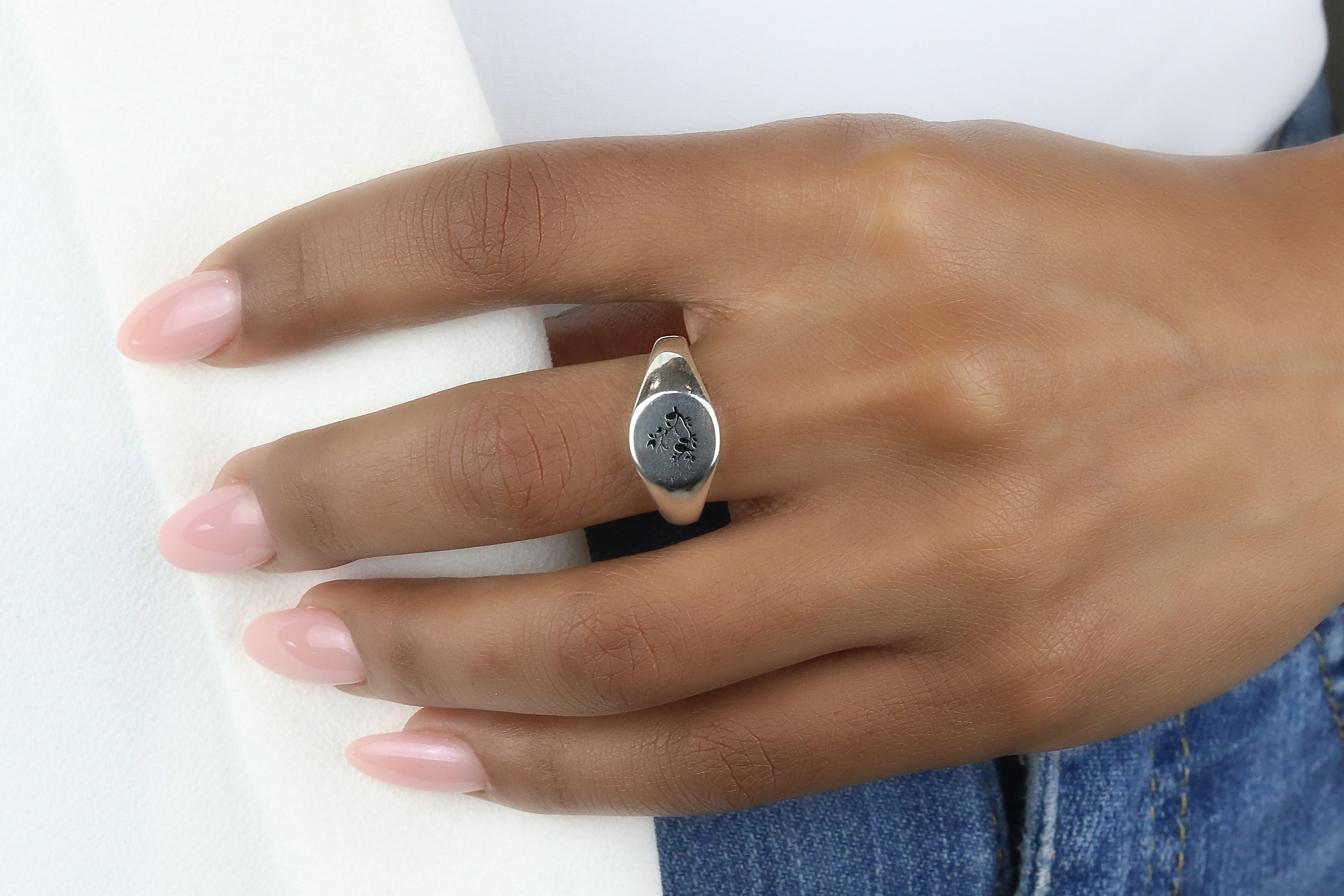 14k Bird Signet Ring