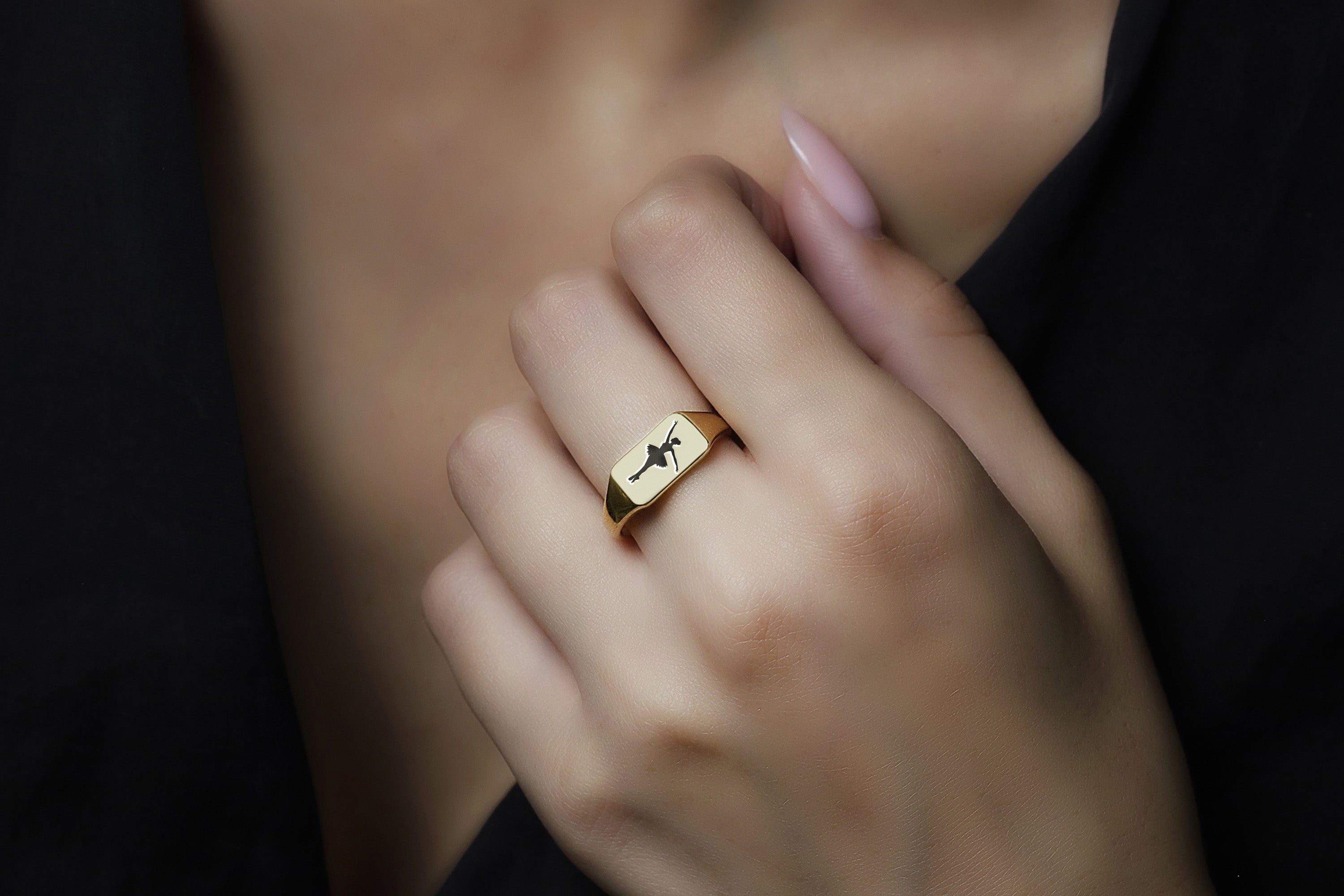 14k Gold Ballerina Ring