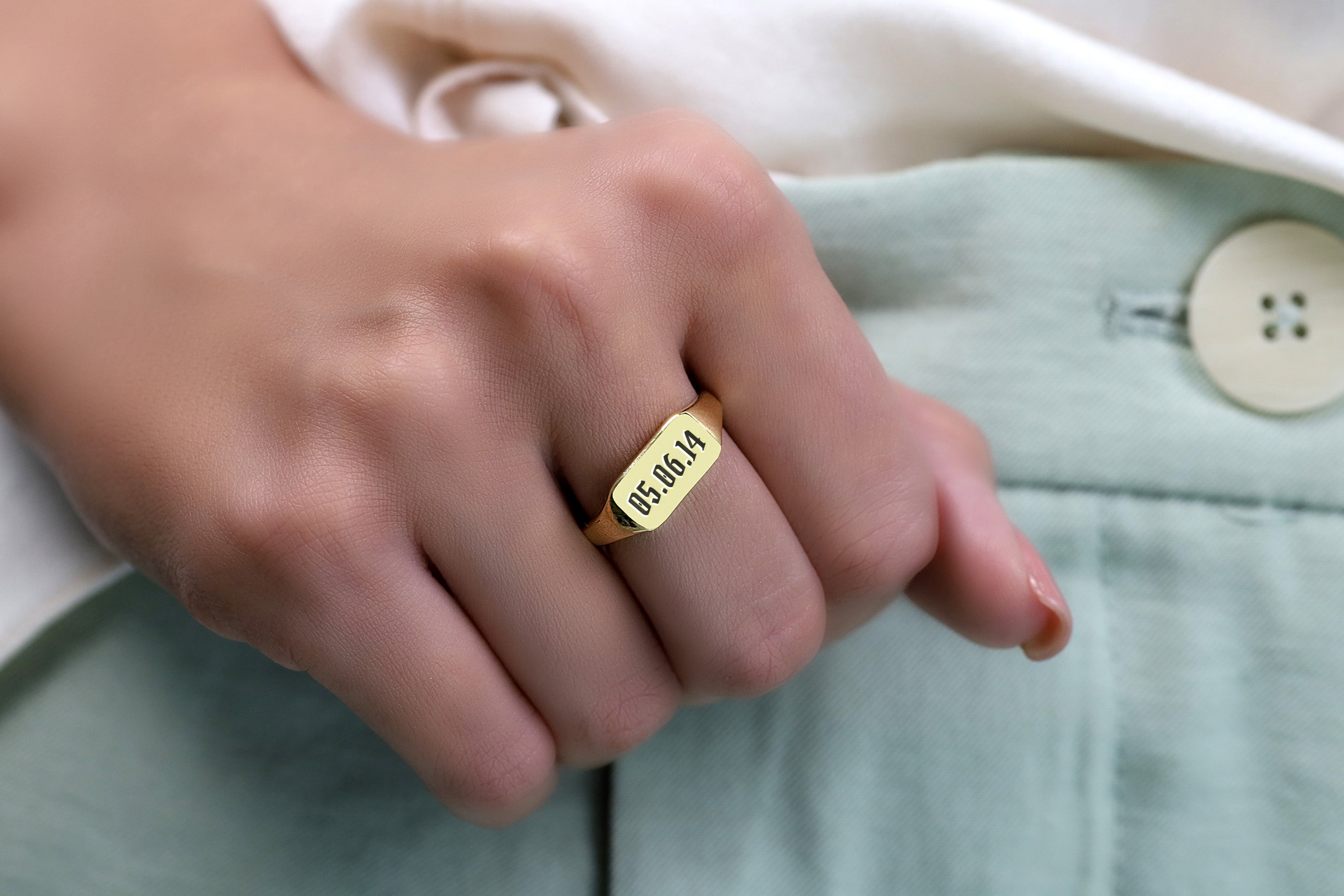 14k Gold Date Signet Ring