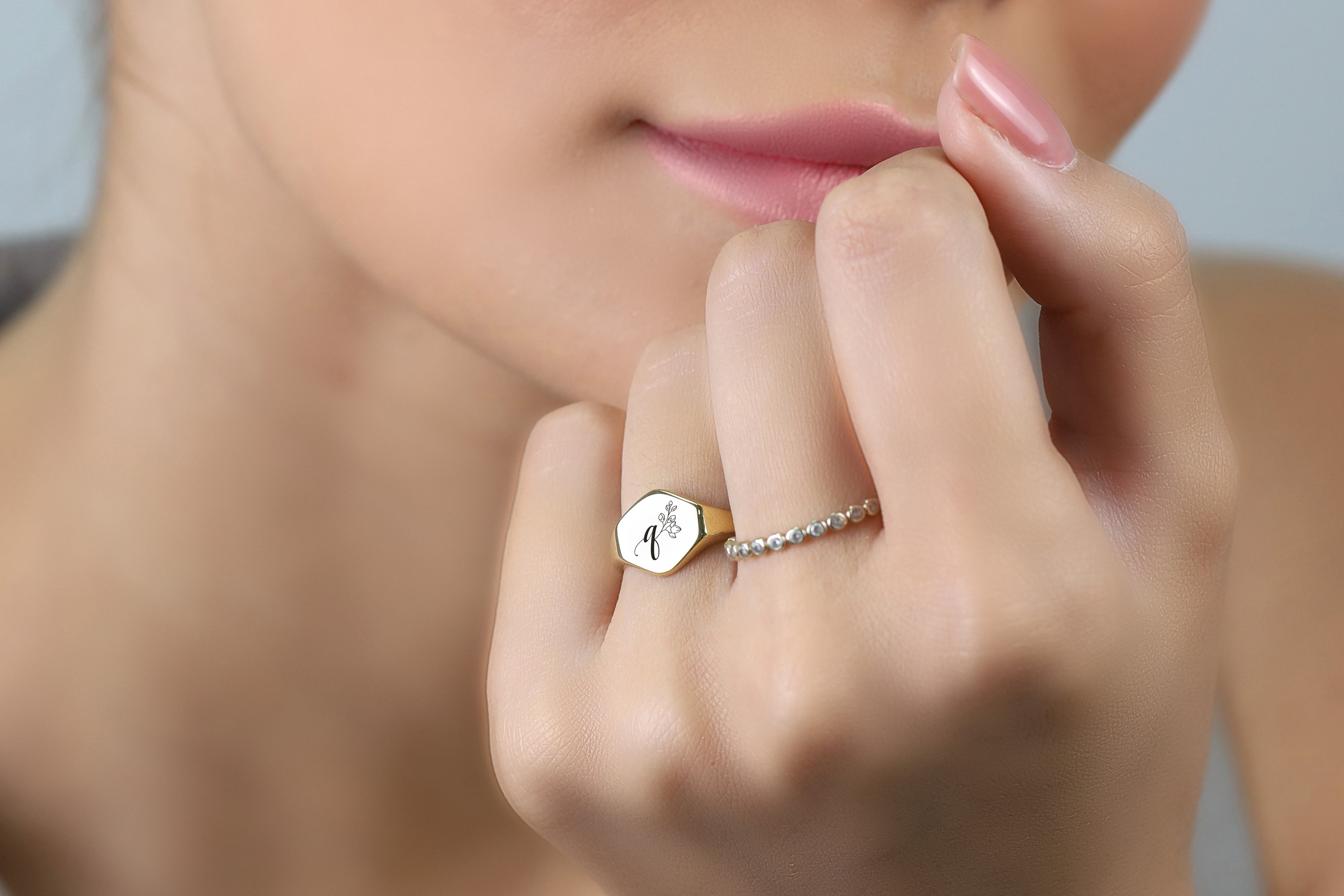 14k Gold Inital's Signet Ring