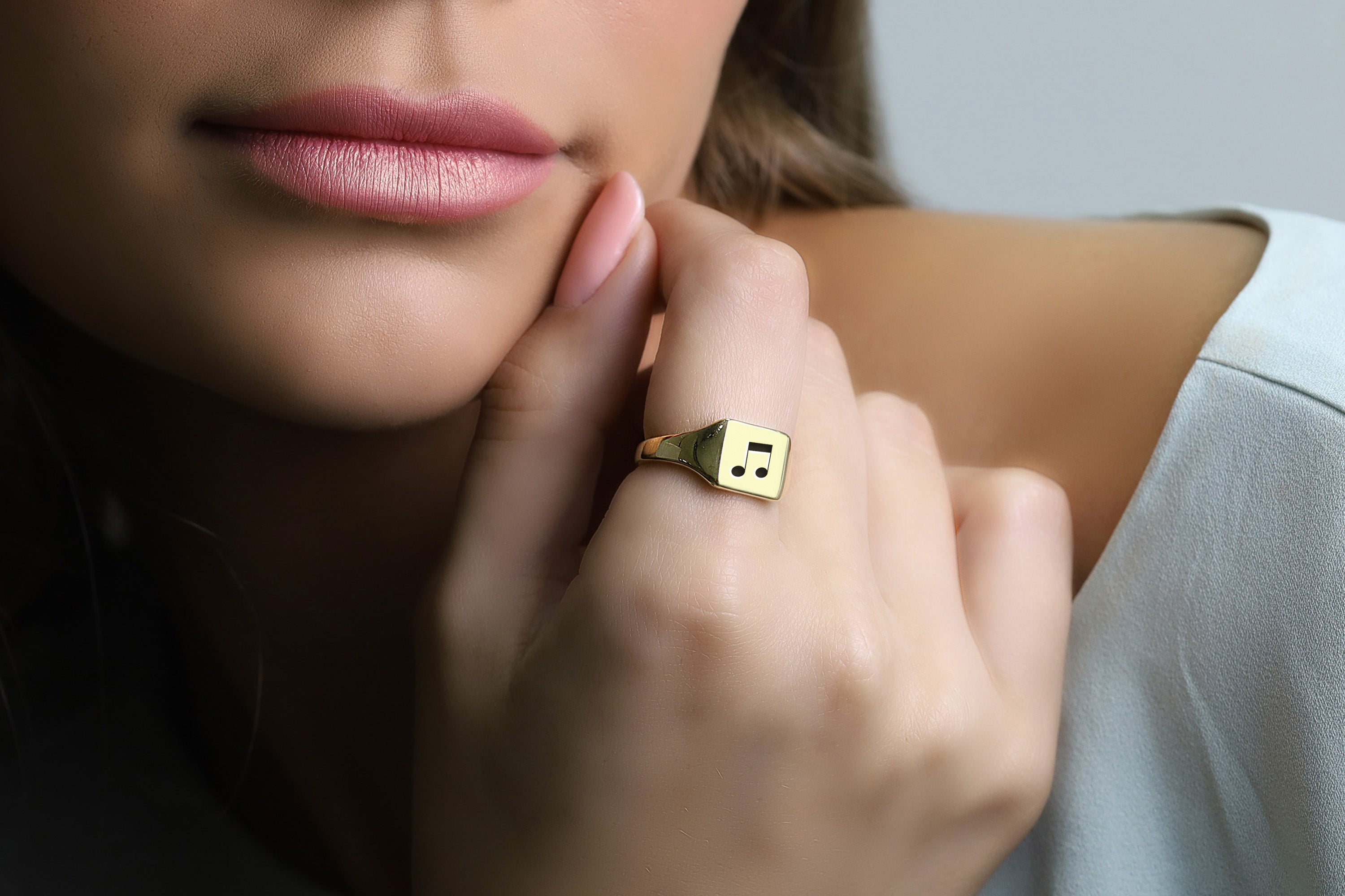 Musical Delicate Signet Ring