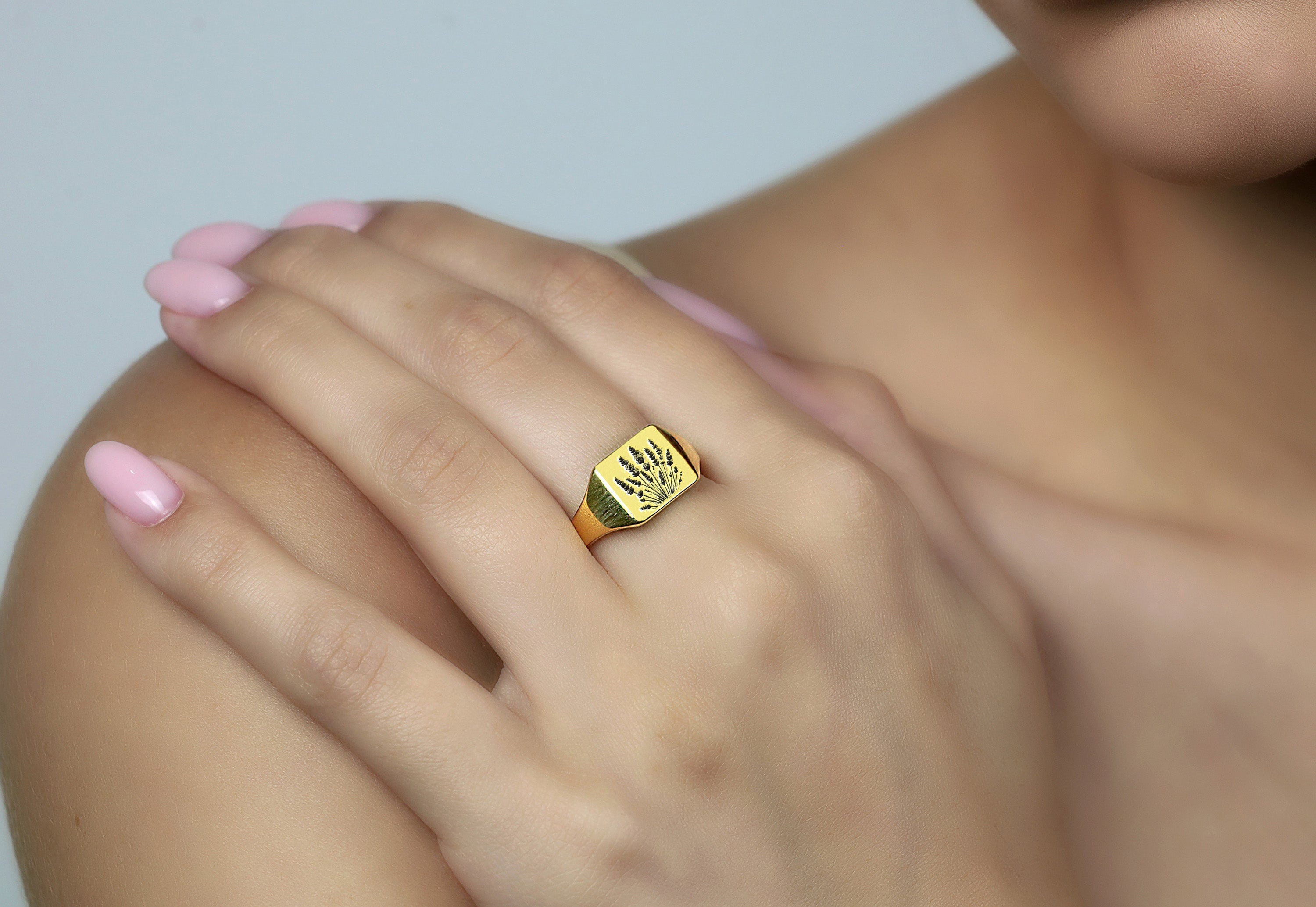 14k Gold Lavender Signet Ring