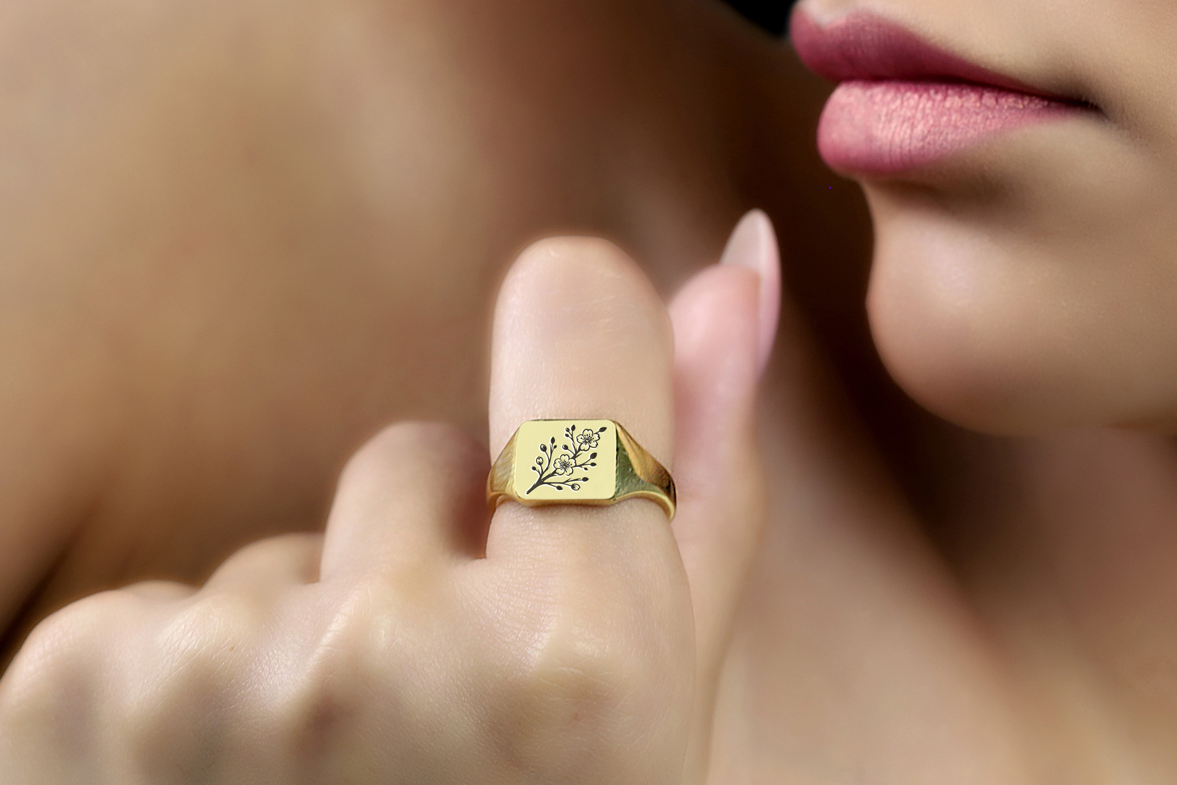 14k Gold Rose Signet Ring