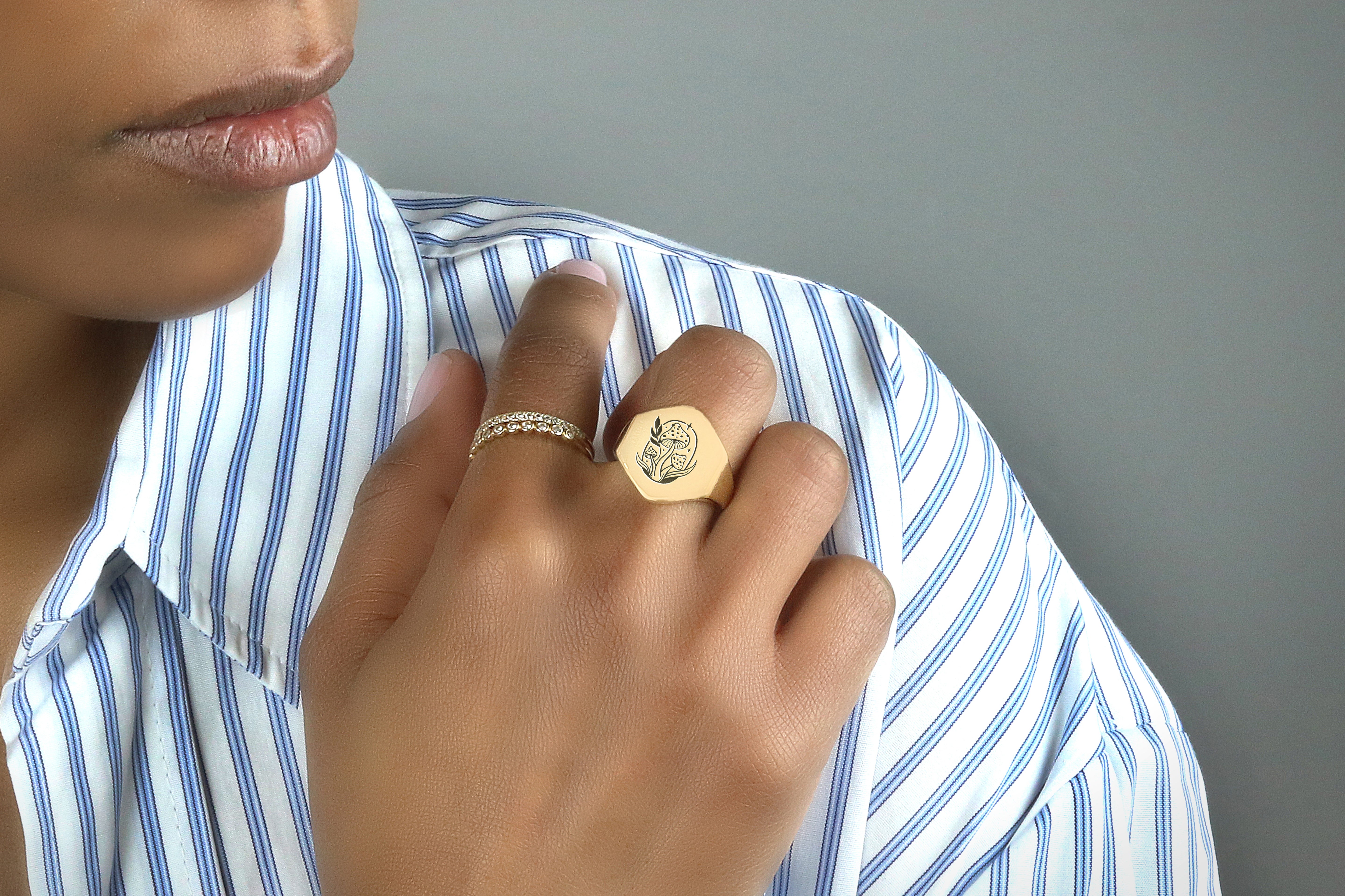 Mushroom Engraved Ring