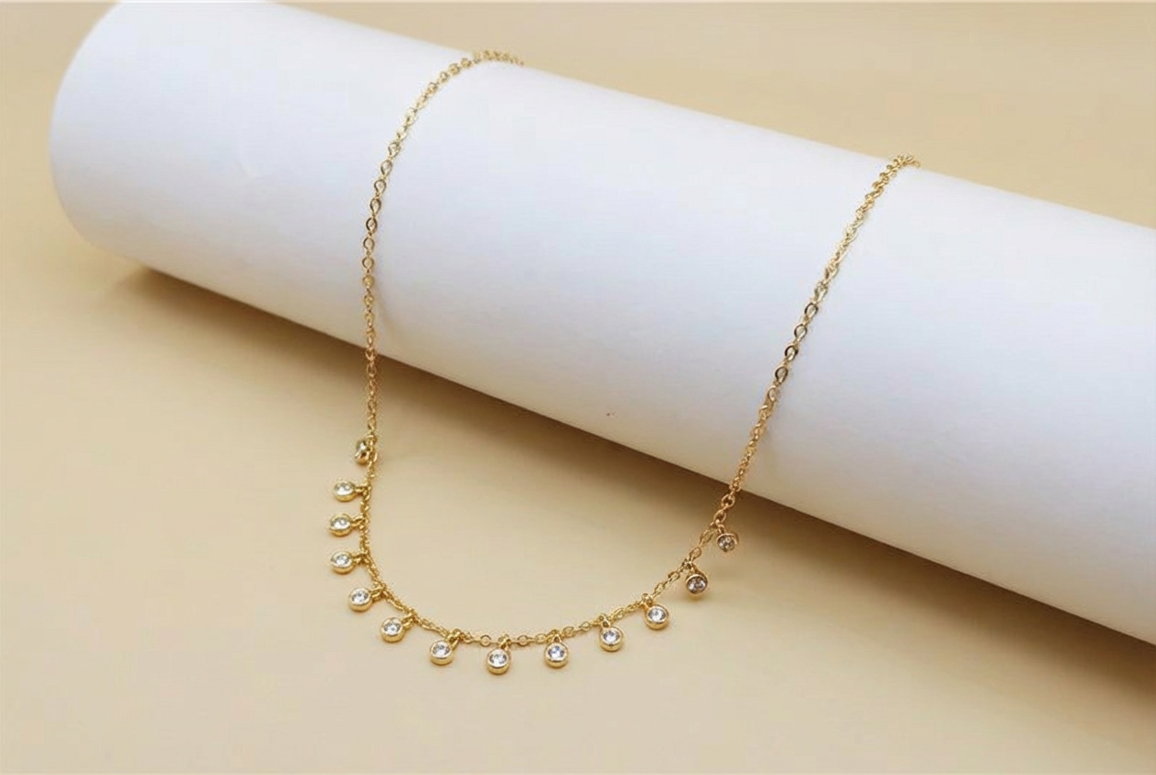 Delicate Fringe Necklace