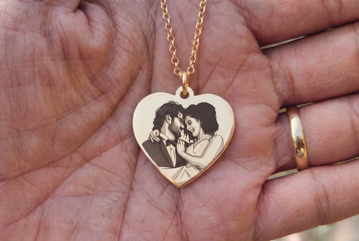 Custom Potrait Heart Necklace
