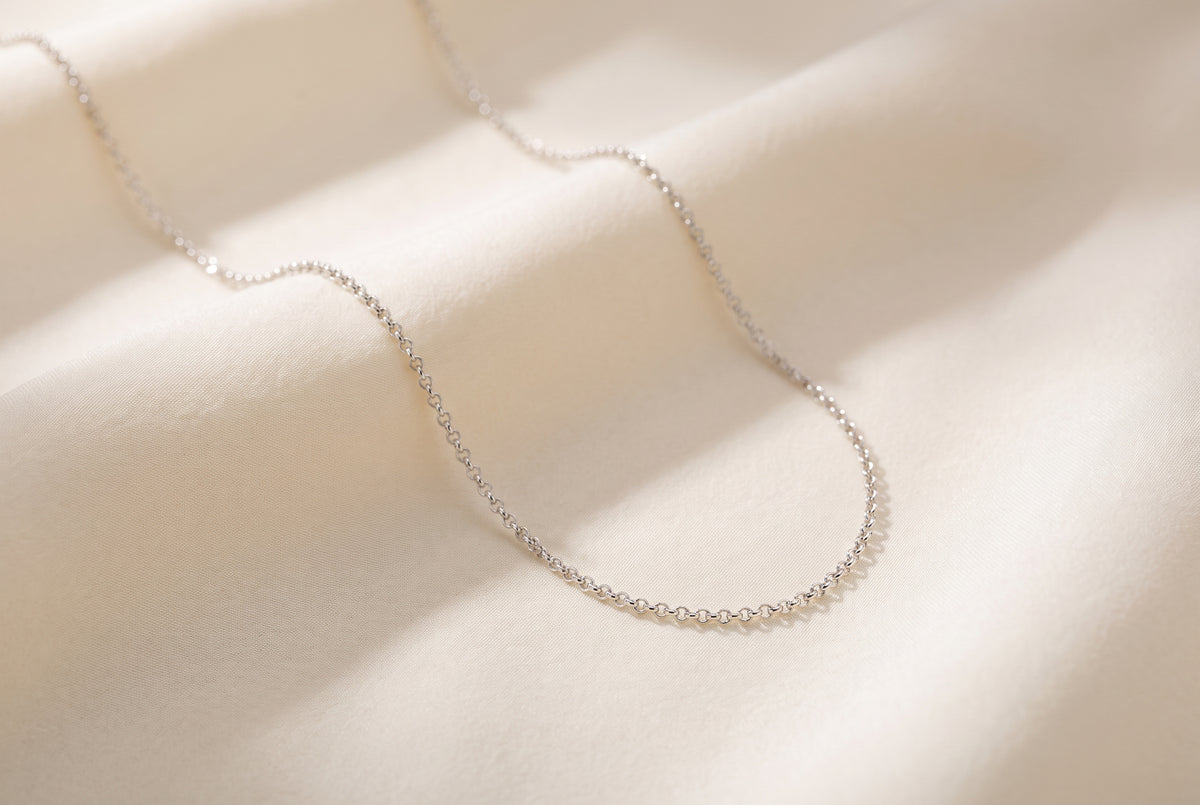 Thin Gold Rolo Chain