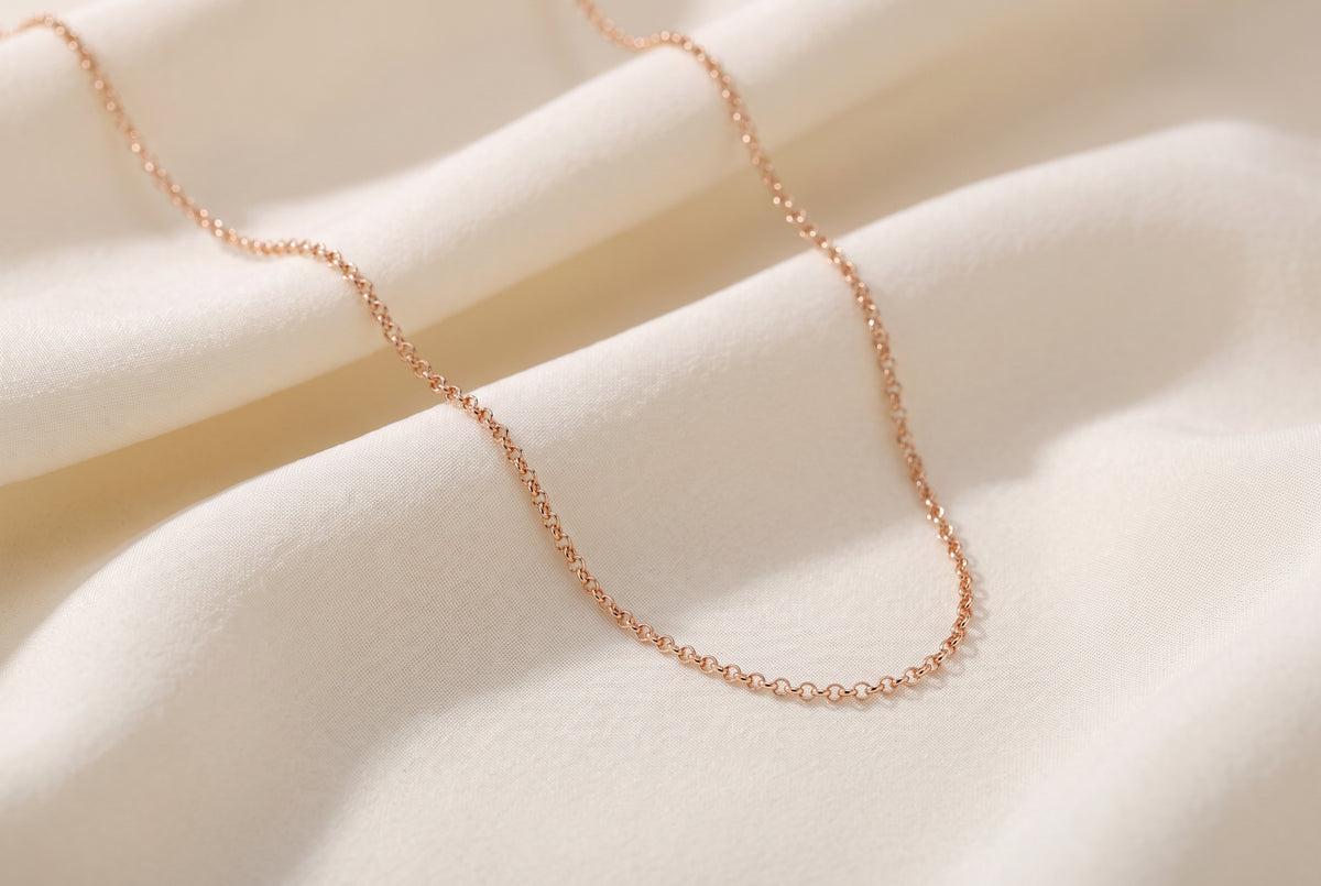 Thin Gold Rolo Chain