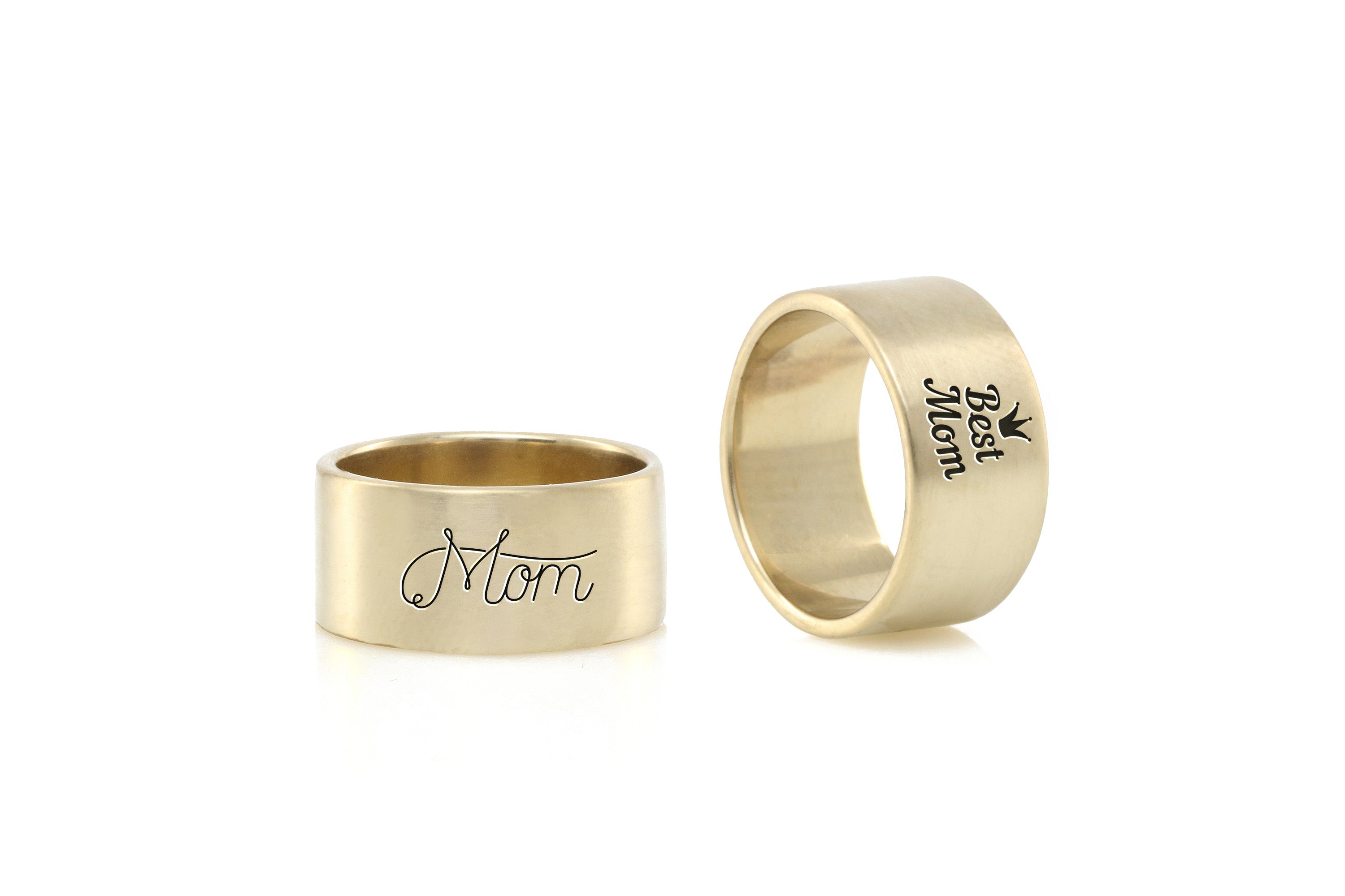 Best Mom Wide Brushed Gold Ring