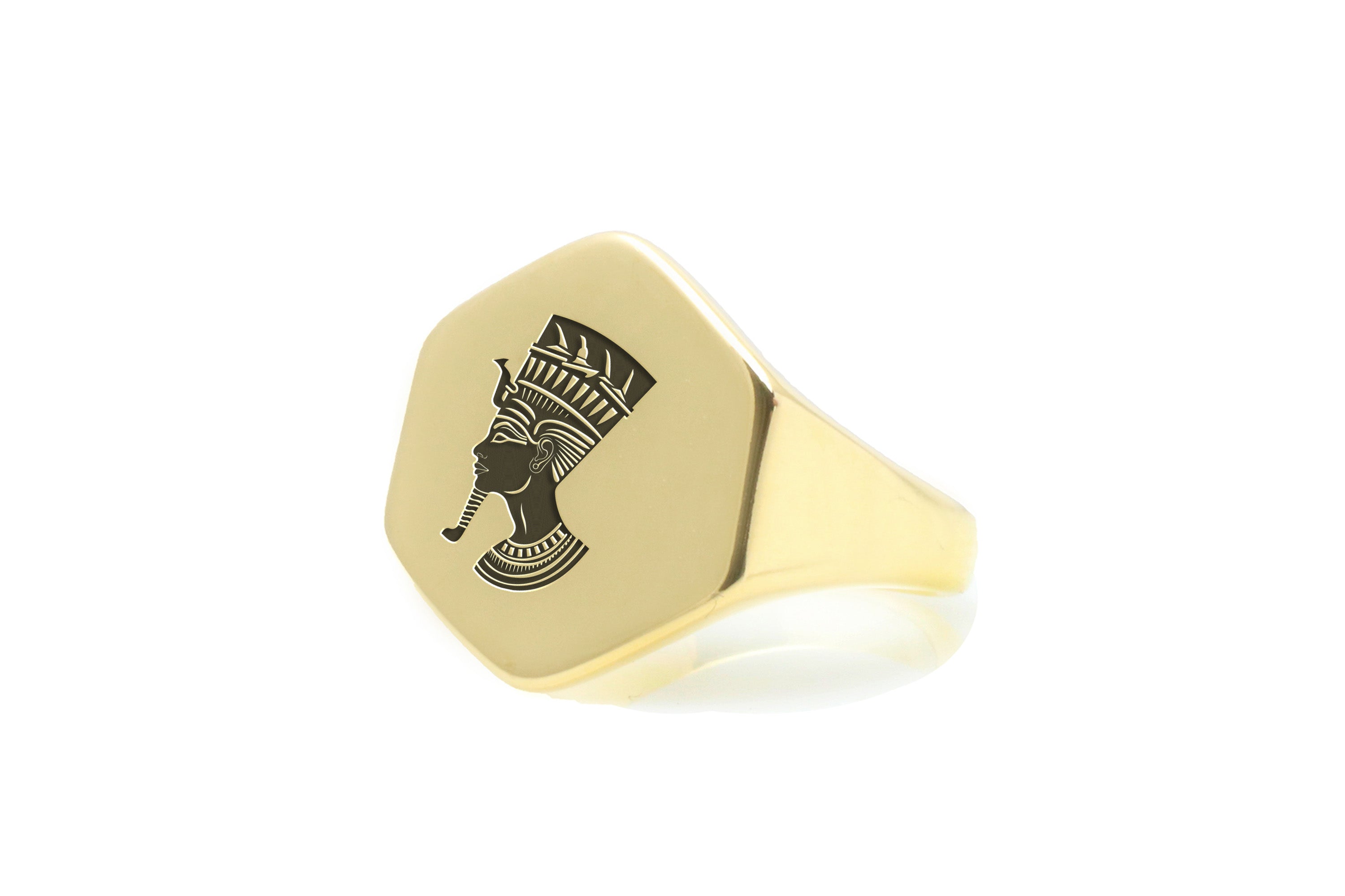 Luxurious Nefertiti Engraved Ring