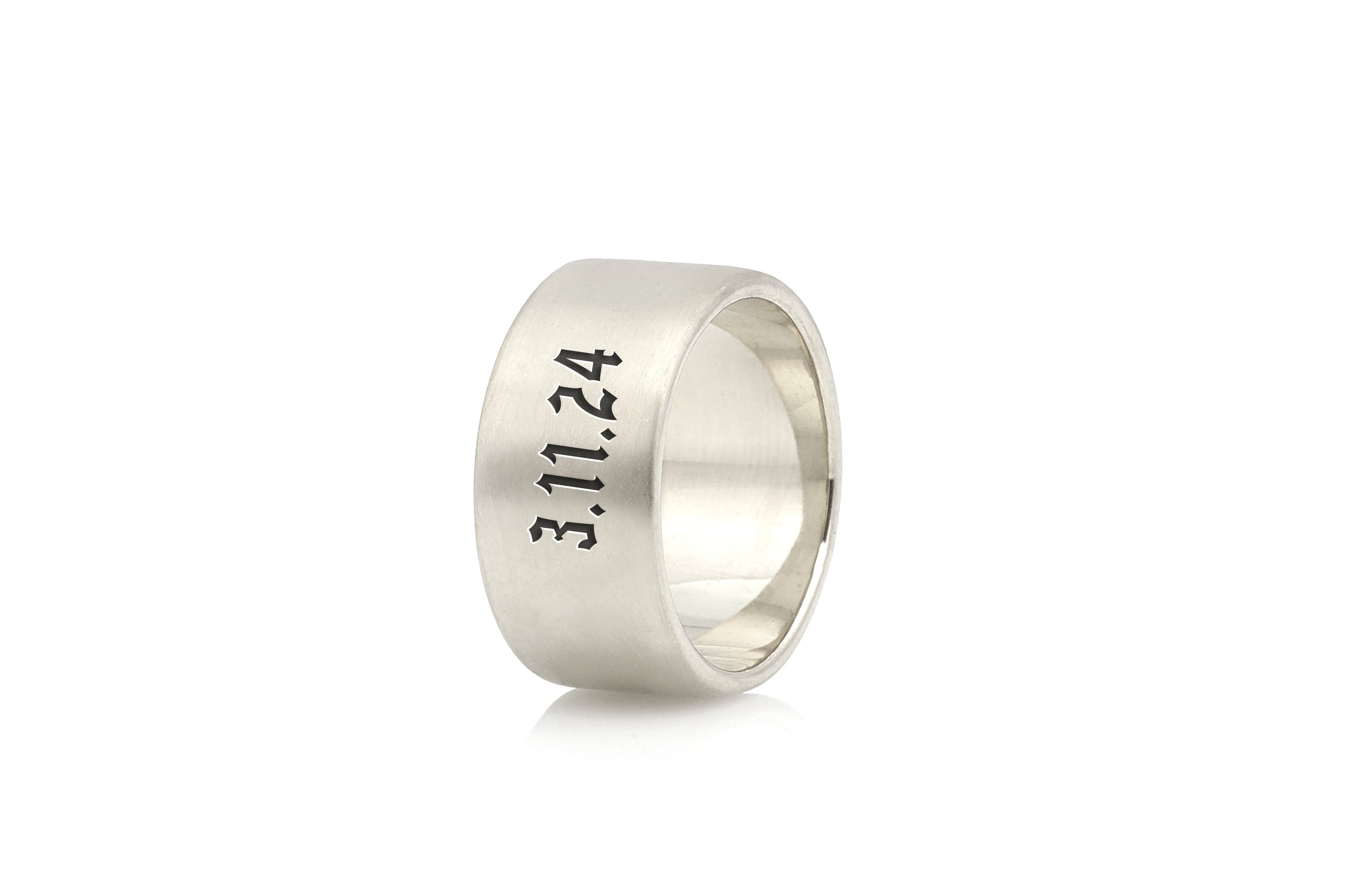 Gothic Engraved Date Ring