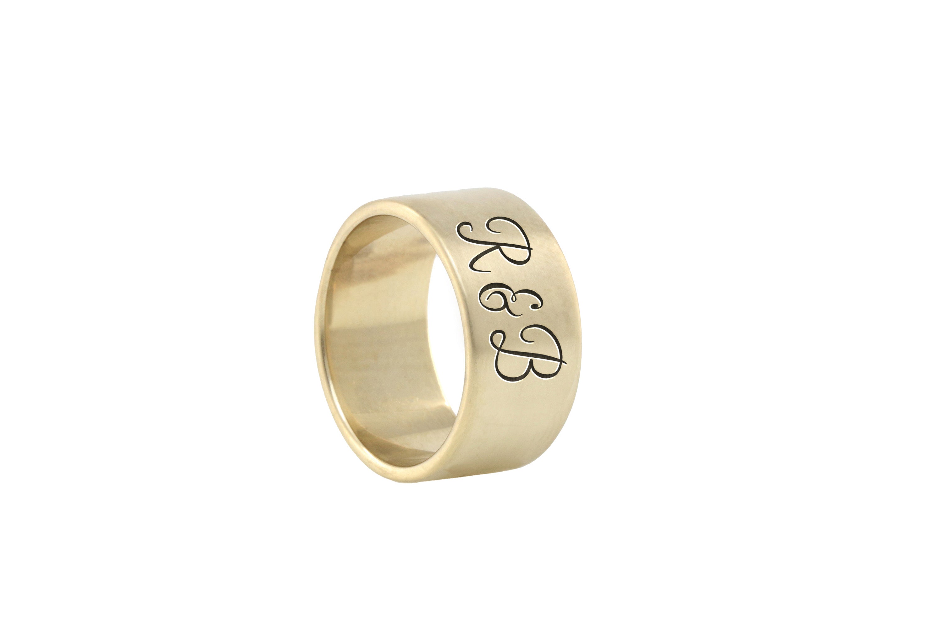 Engraved Couples Names Ring