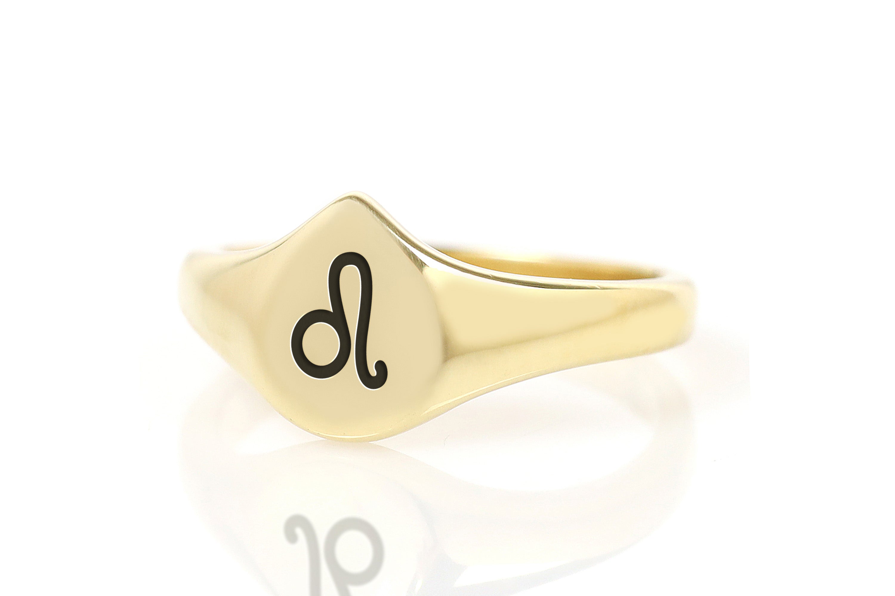 14k Gold Leo Pear Ring