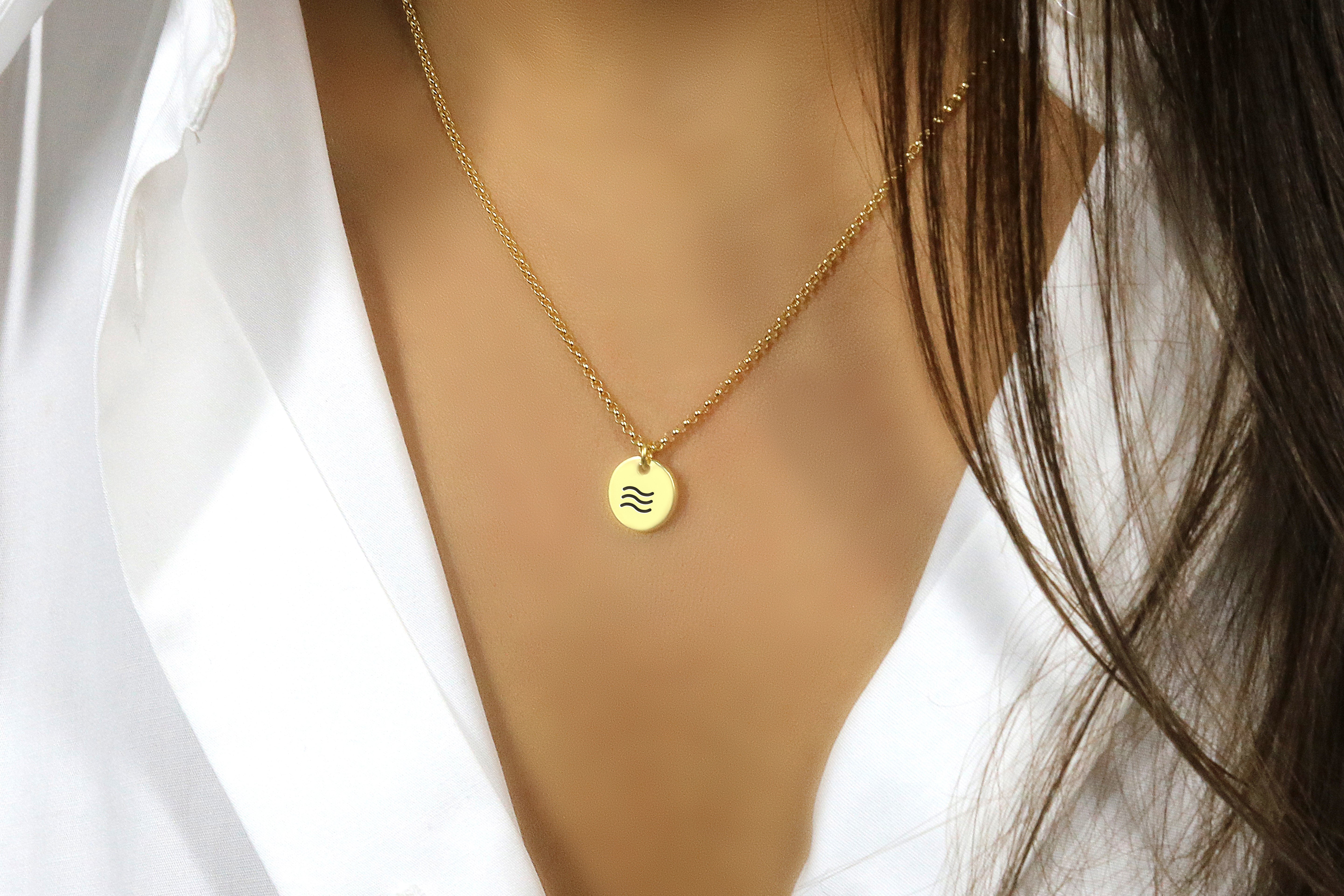 14k Gold Aquarius Pendant Necklace