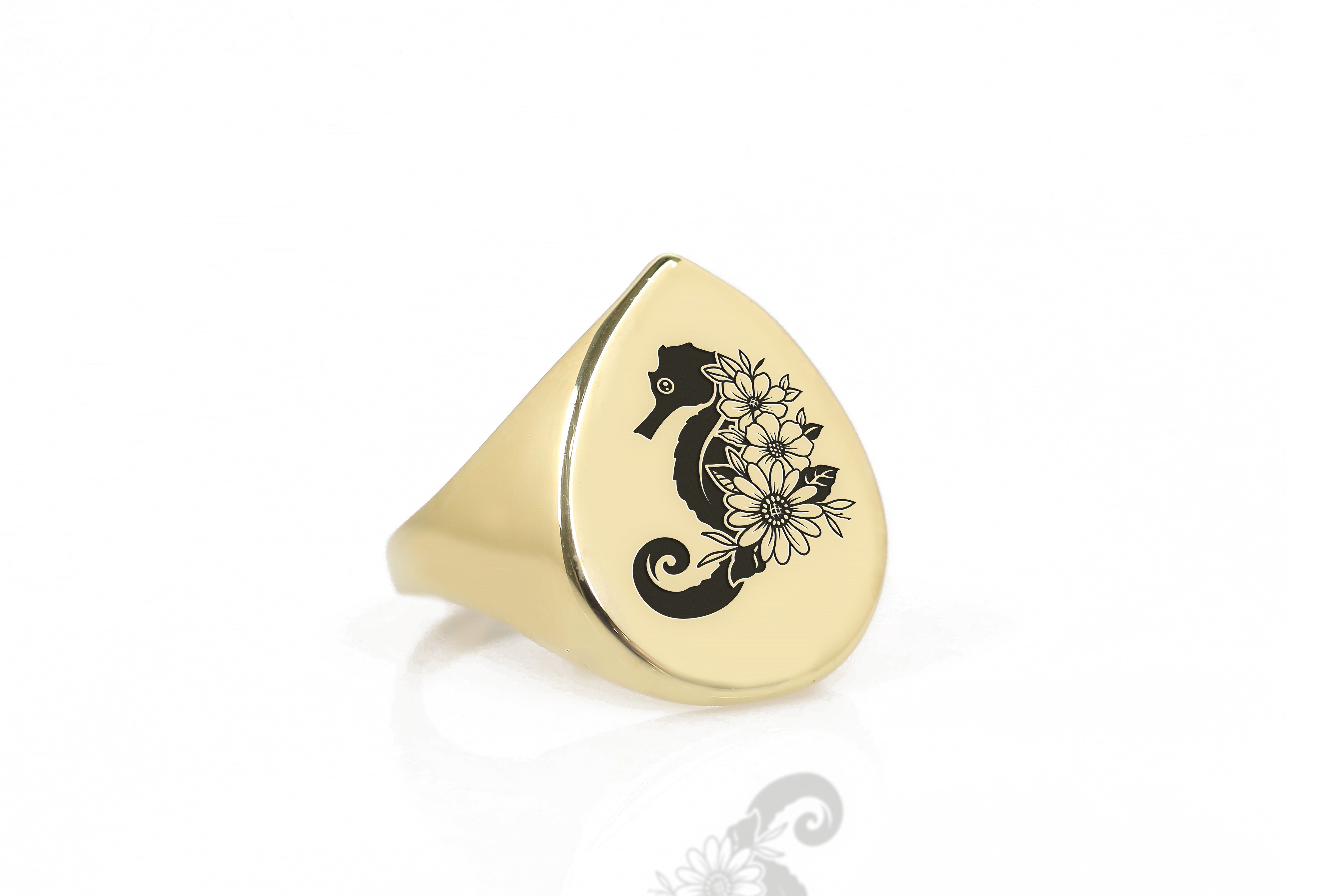 14k Gold Sea Horse Ring