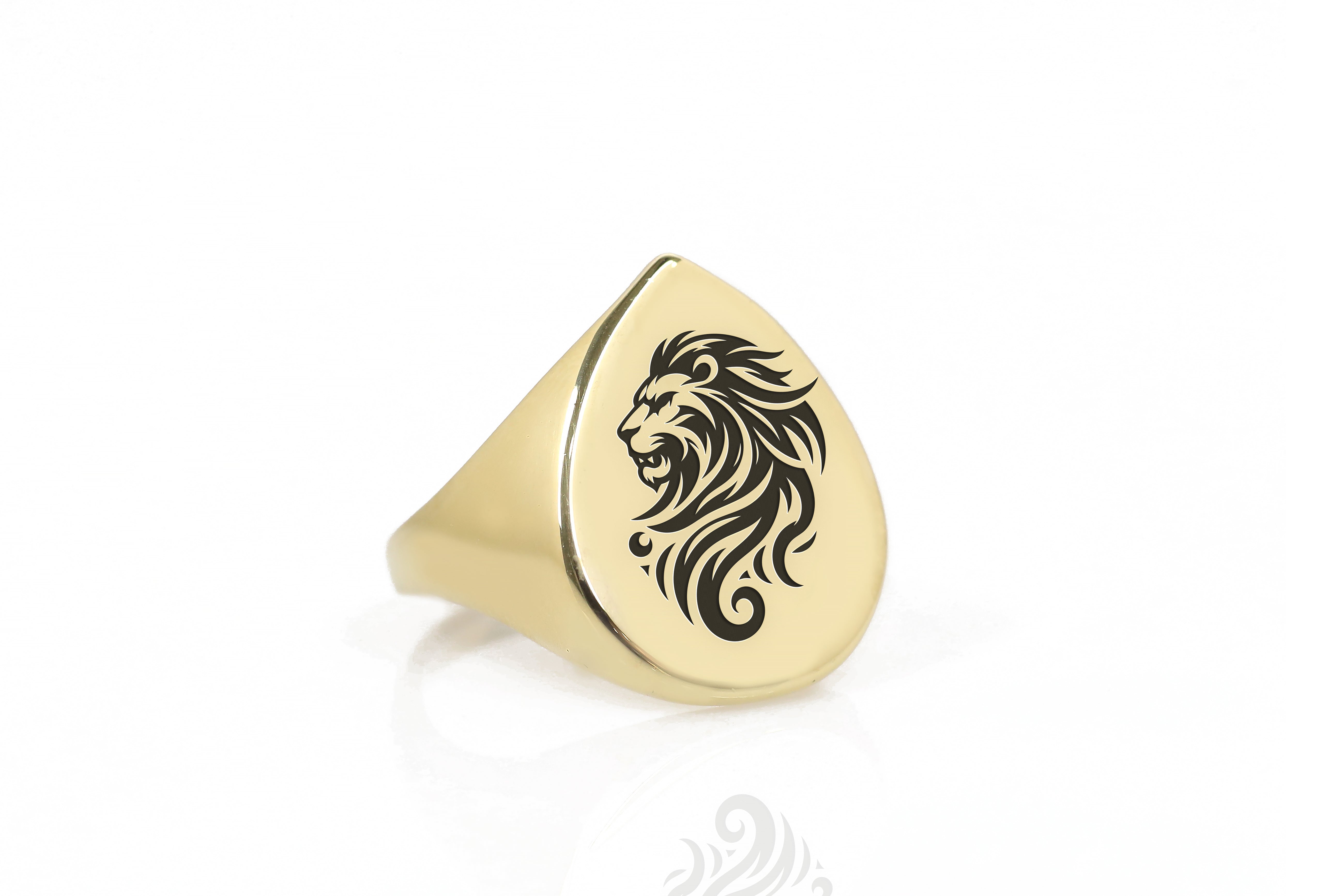 24k Gold Lion Signet Ring