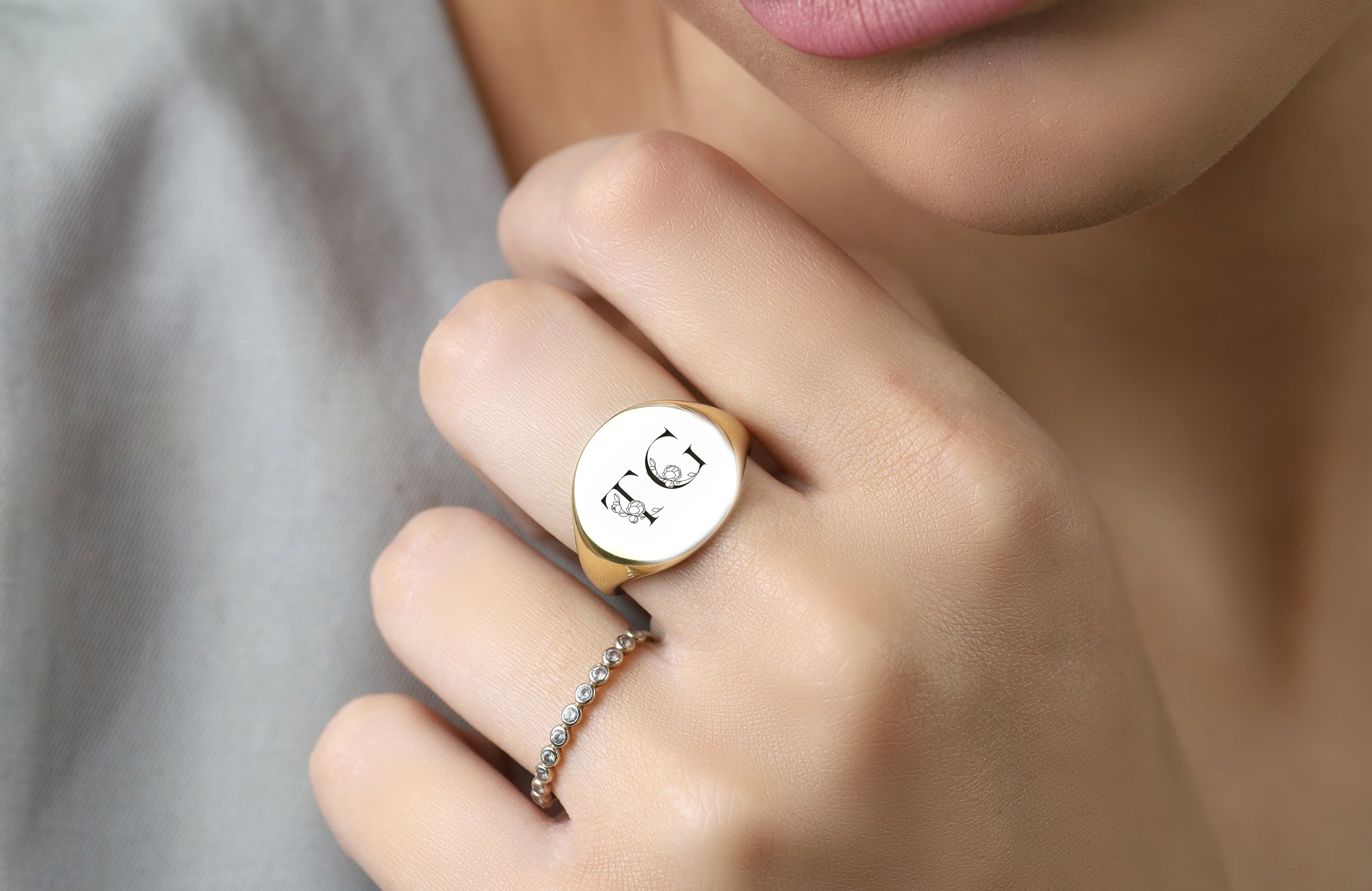 Gold Couples Initials' Signet Ring