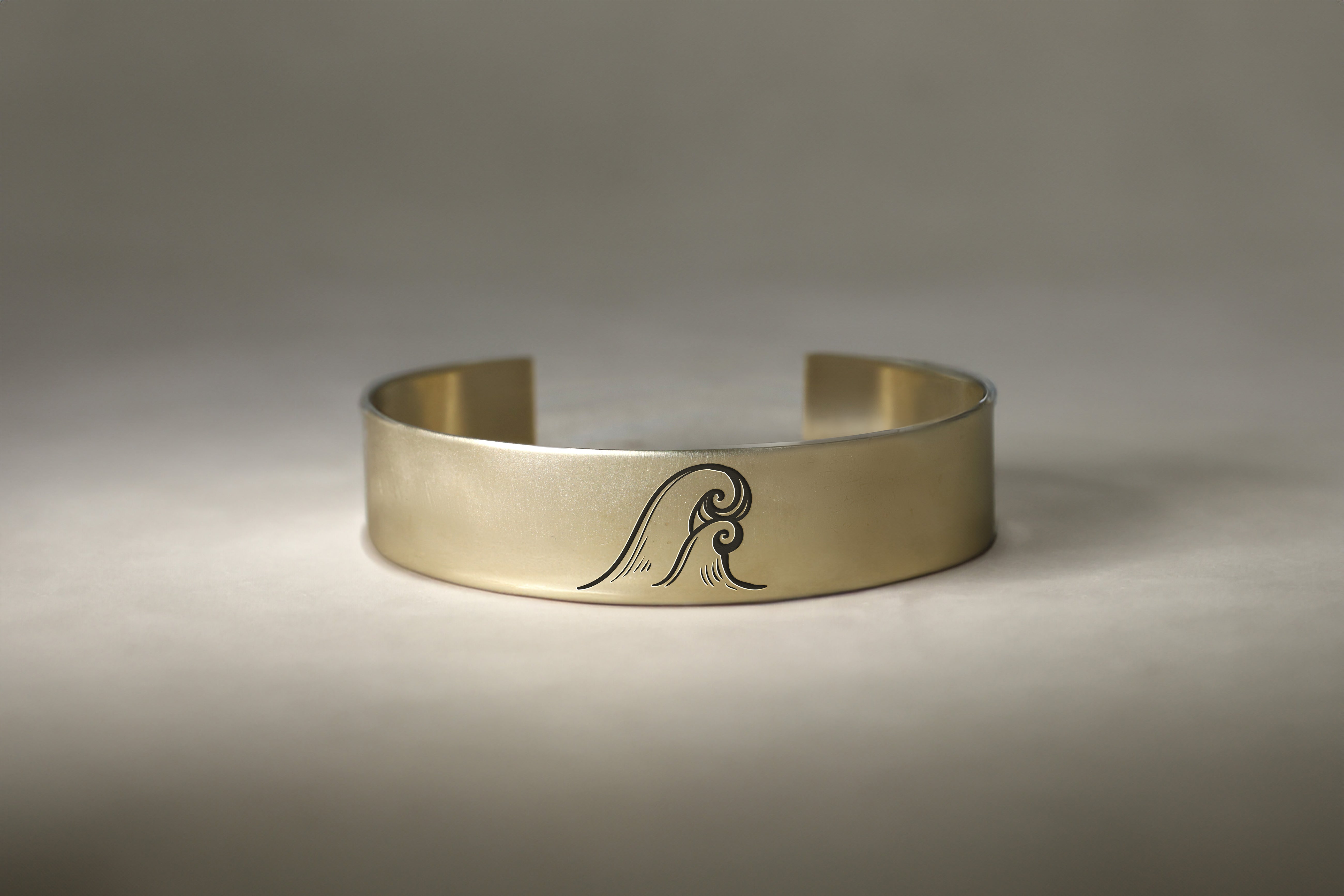 Custom Wave Wide Bracelet