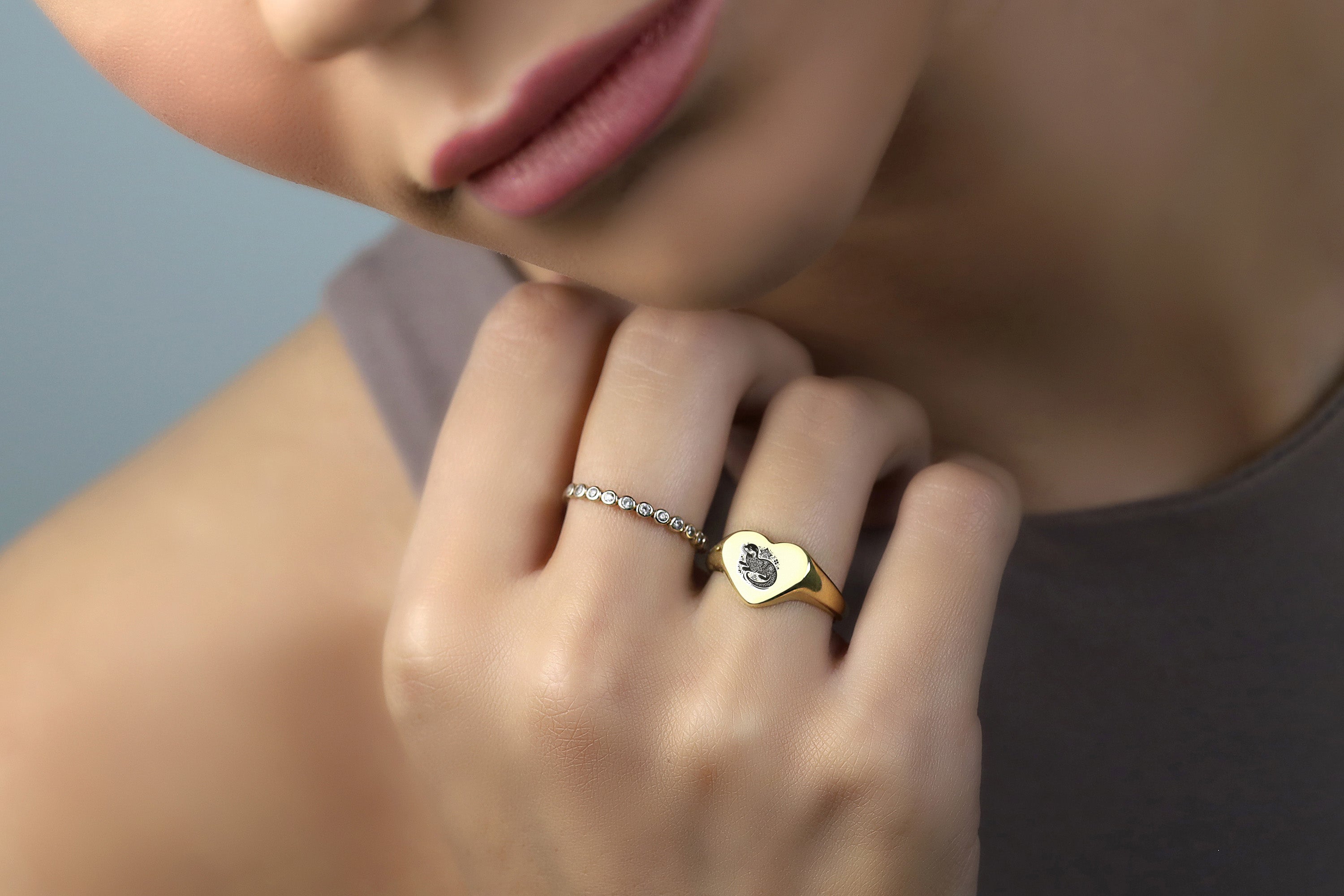 14k Gold Otter Signet Ring