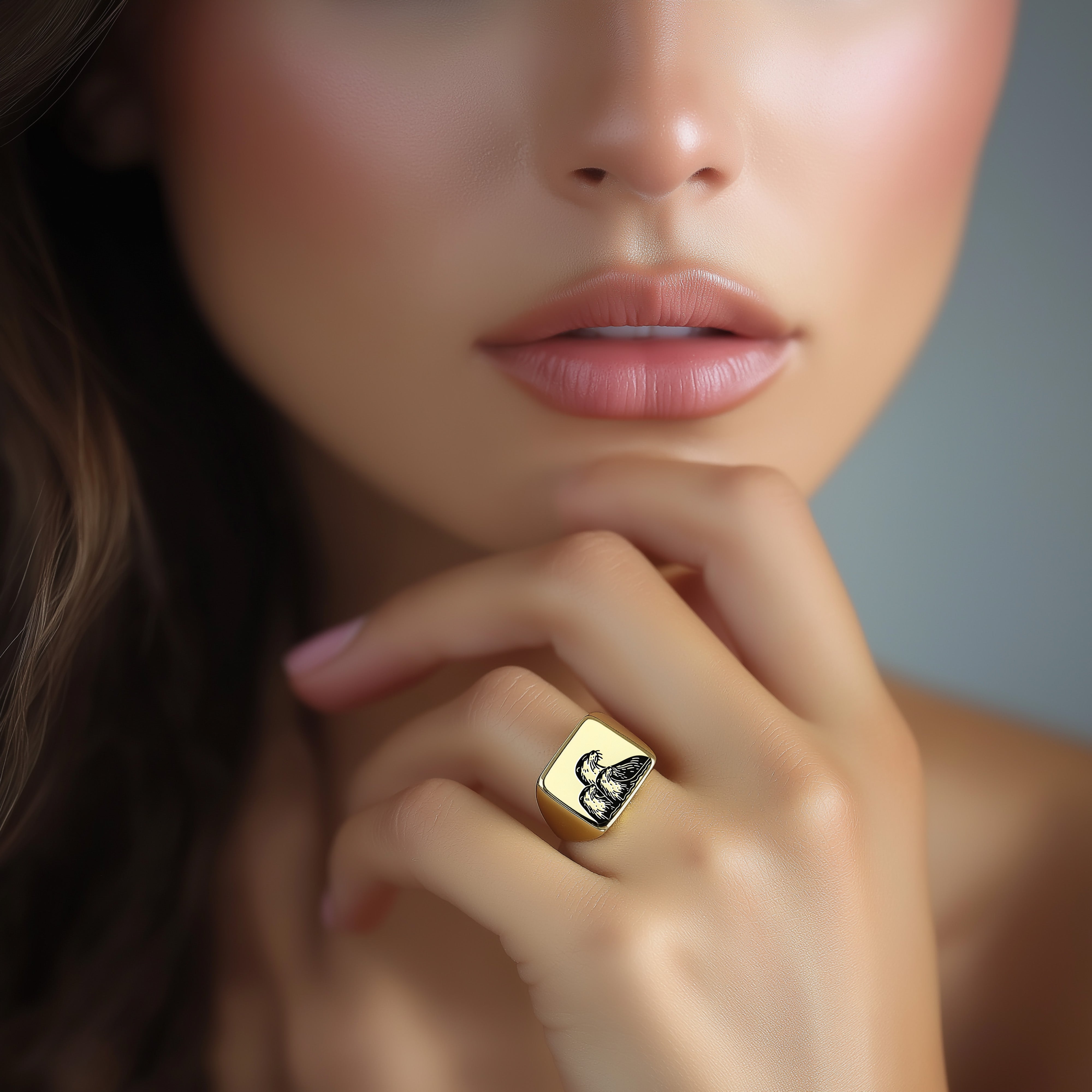 14k Gold Otter Signet Ring