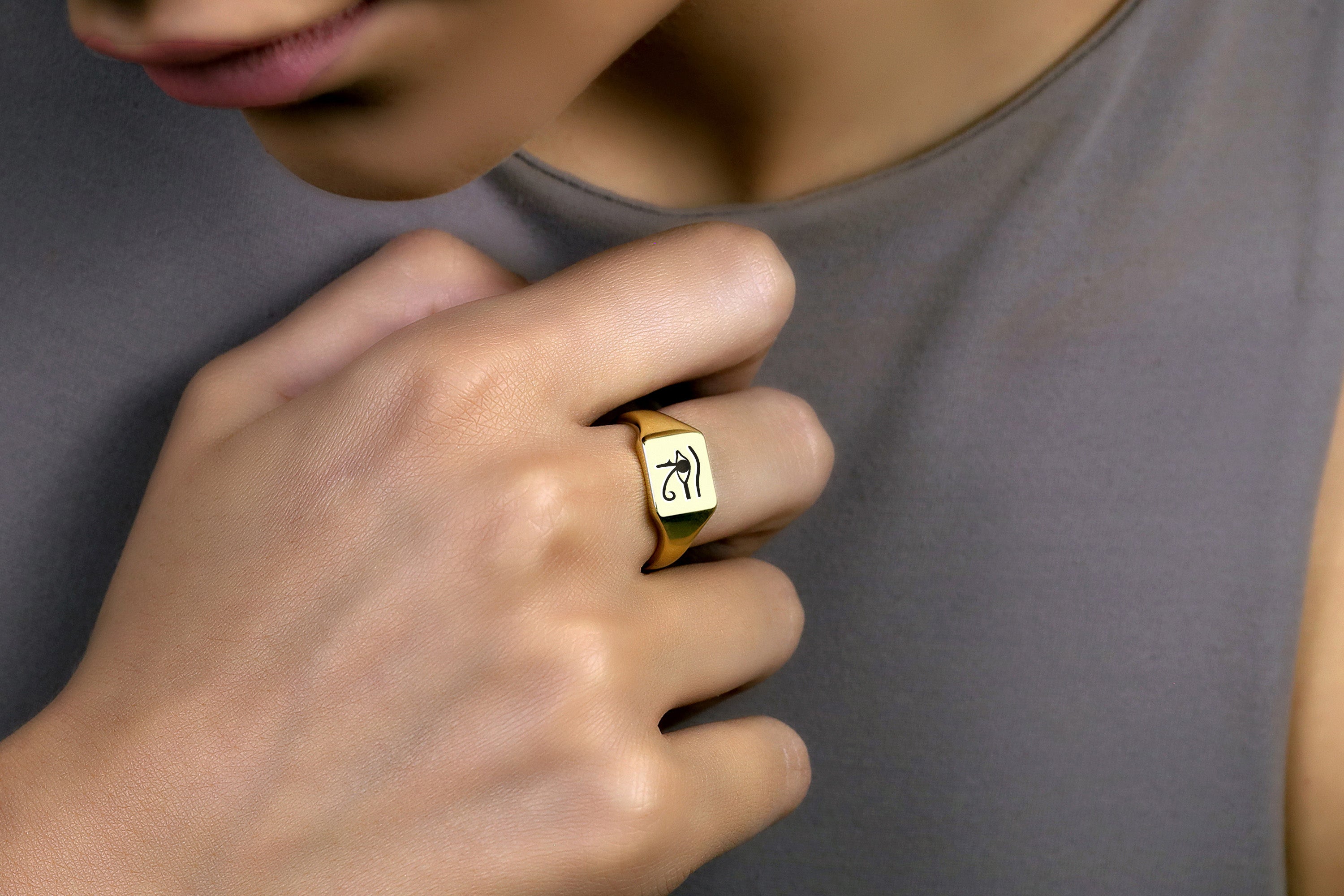 Eye of Horus Engraved Ring