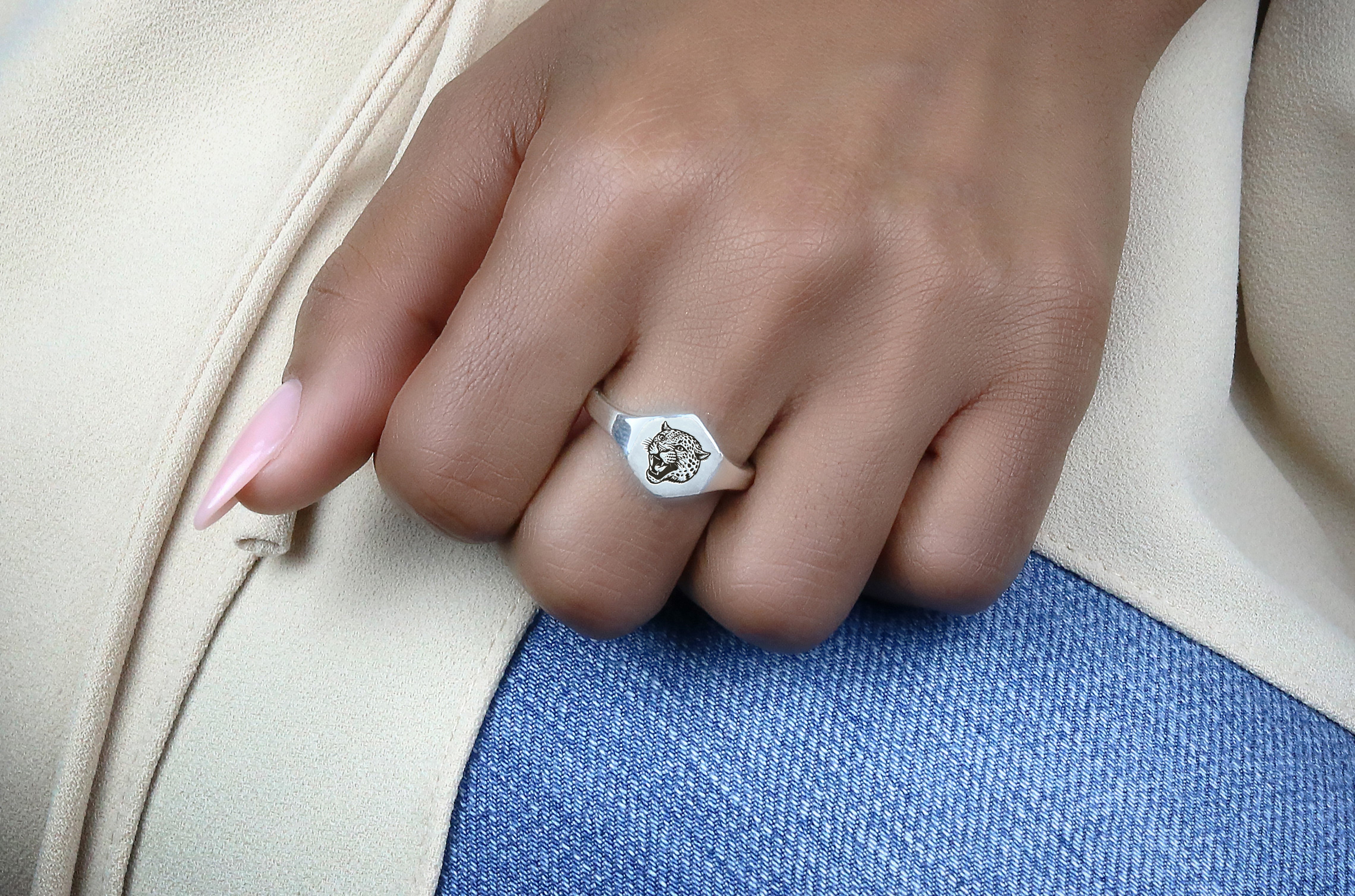 Cheetah Engraved Ring