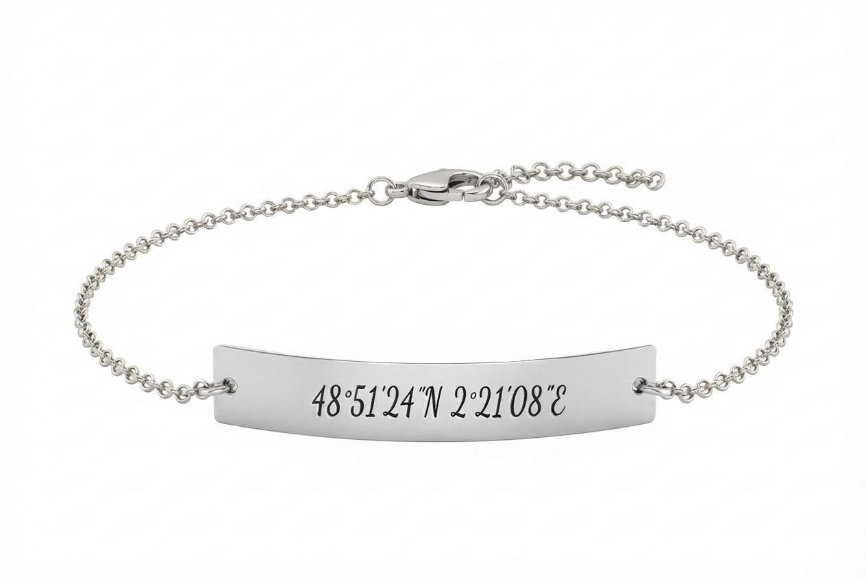 Moment in Time Bar Bracelet